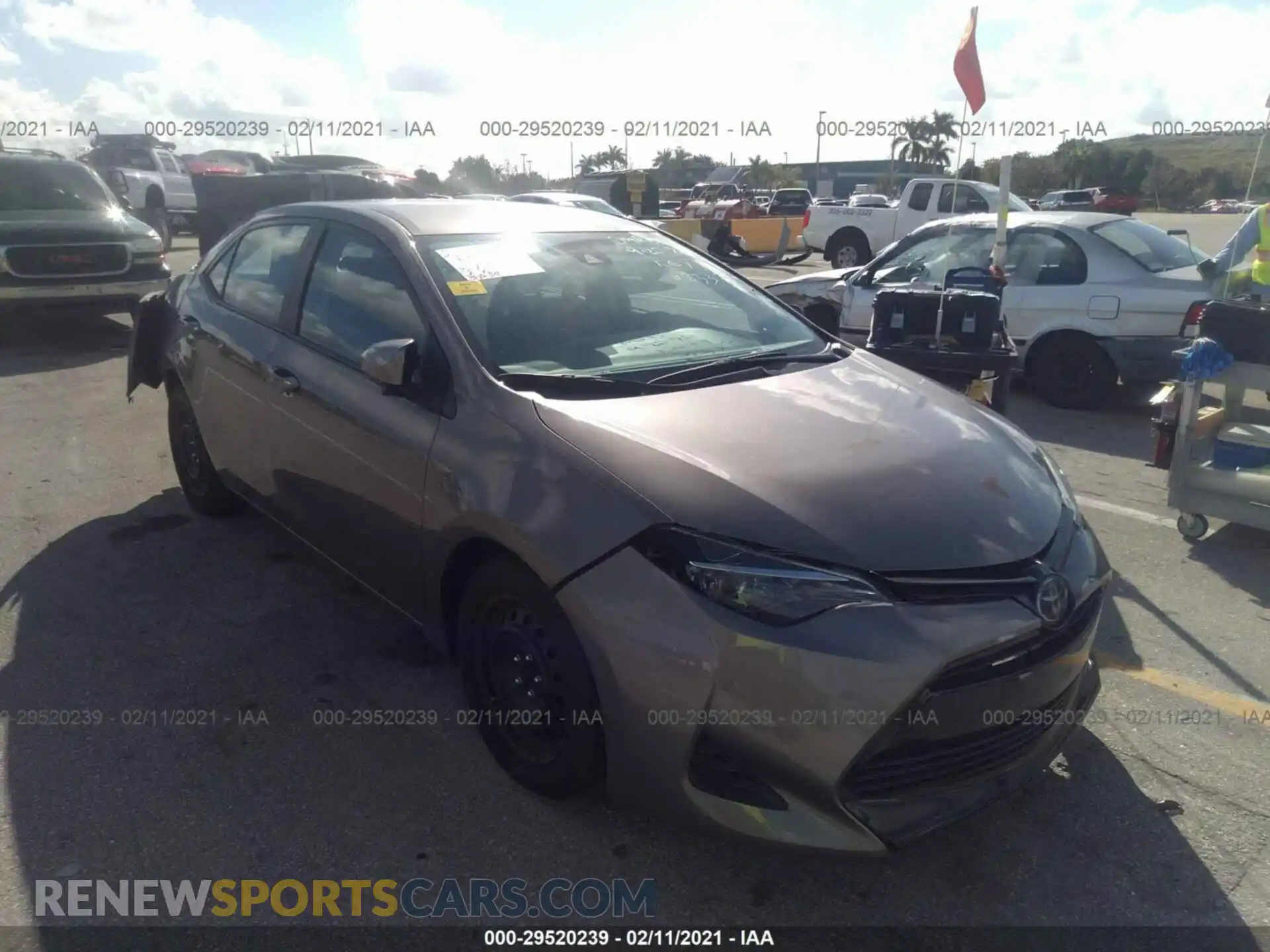 1 Photograph of a damaged car 2T1BURHEXKC198337 TOYOTA COROLLA 2019