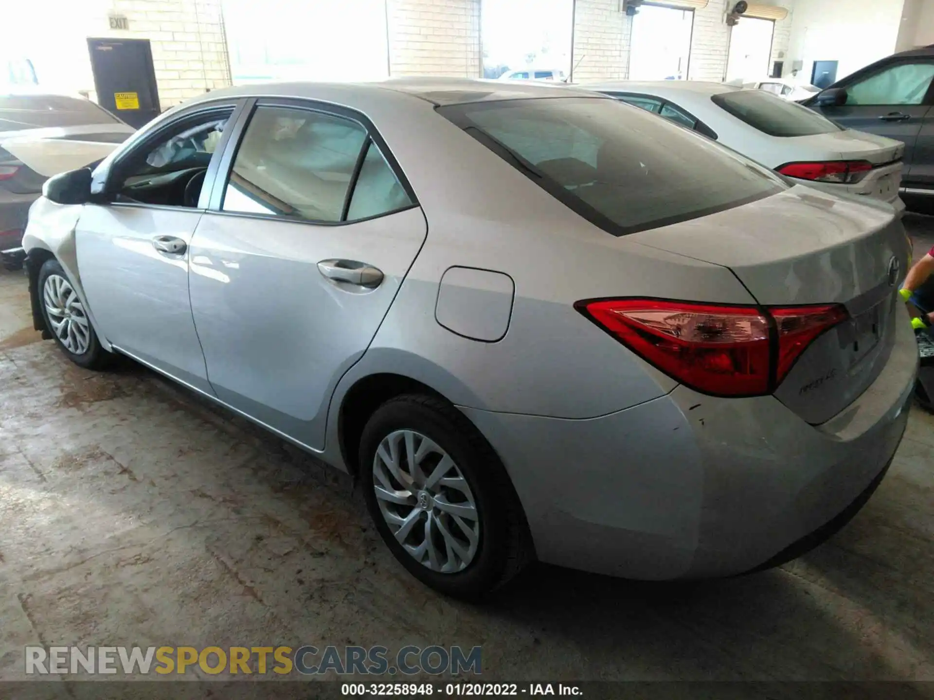 3 Photograph of a damaged car 2T1BURHEXKC203732 TOYOTA COROLLA 2019