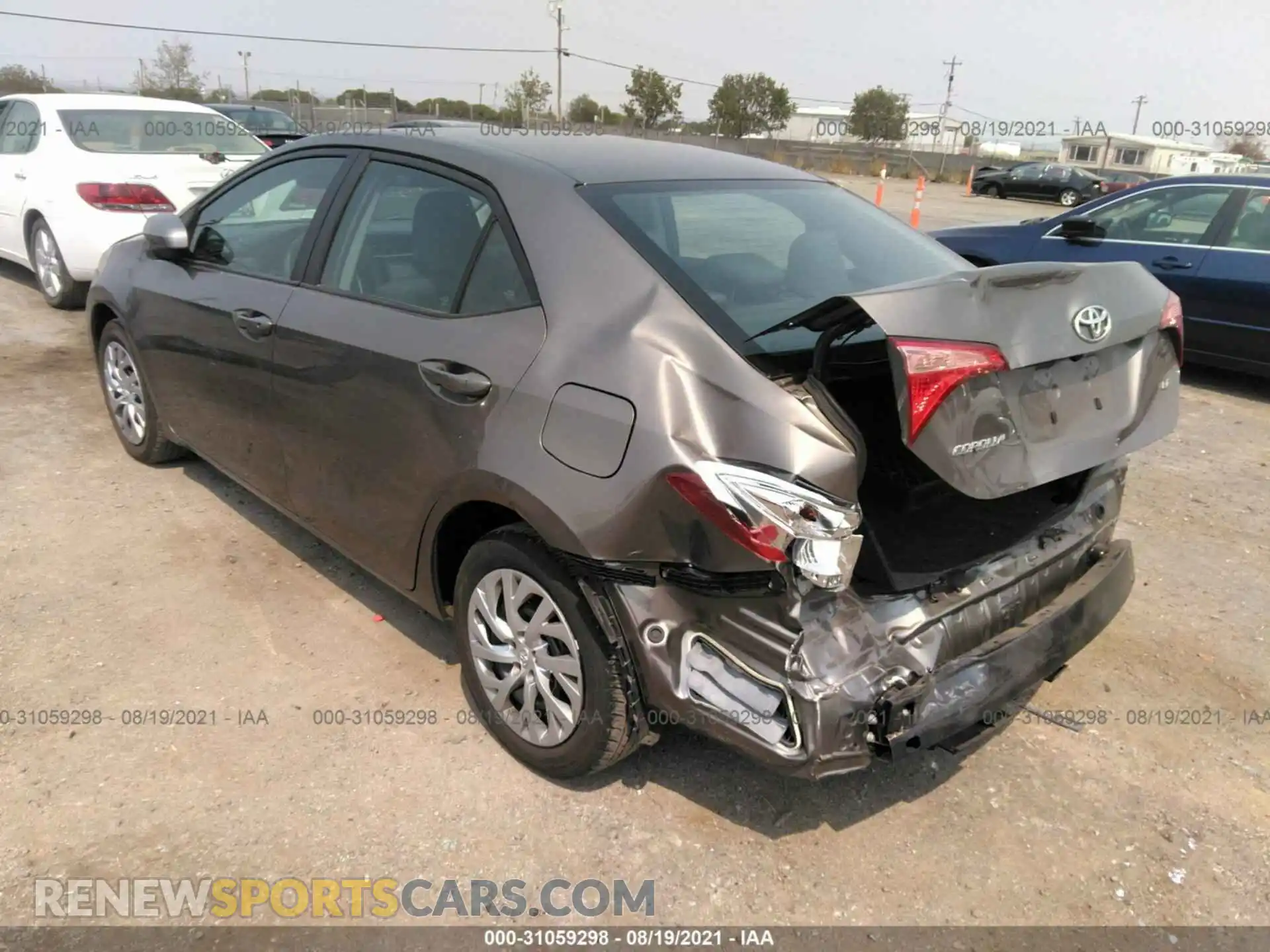 3 Photograph of a damaged car 2T1BURHEXKC212544 TOYOTA COROLLA 2019