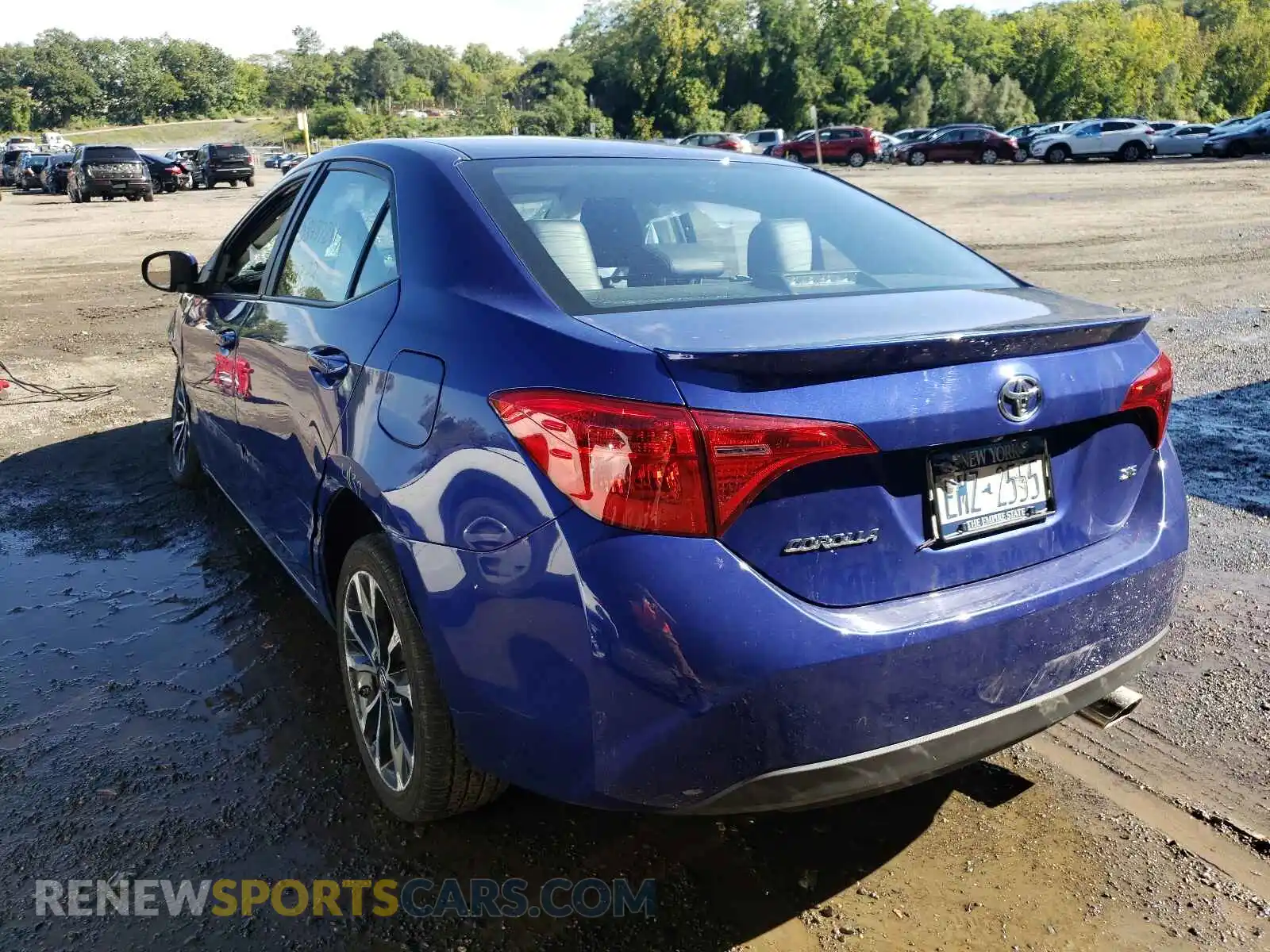 3 Photograph of a damaged car 2T1BURHEXKC220370 TOYOTA COROLLA 2019