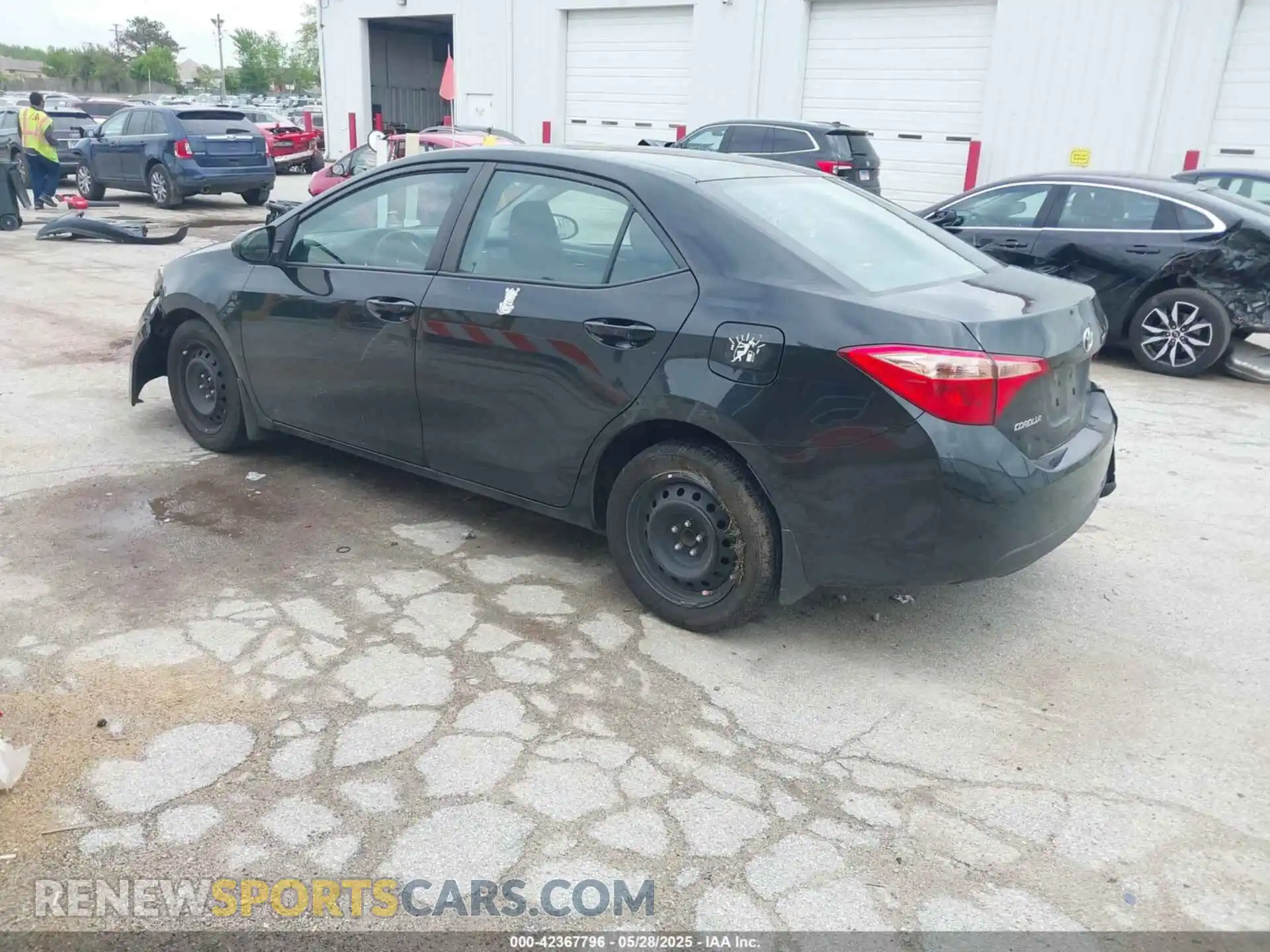 3 Photograph of a damaged car 2T1BURHEXKC228081 TOYOTA COROLLA 2019