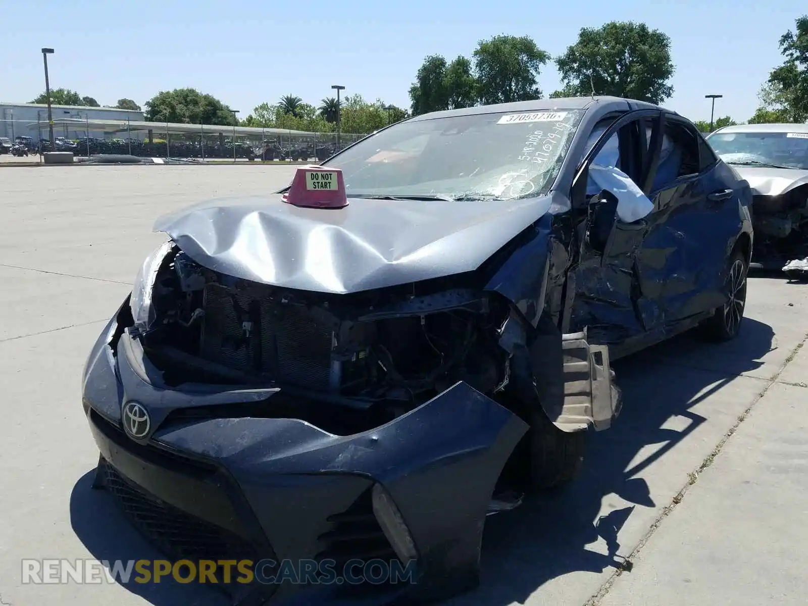 2 Photograph of a damaged car 2T1BURHEXKC235712 TOYOTA COROLLA 2019