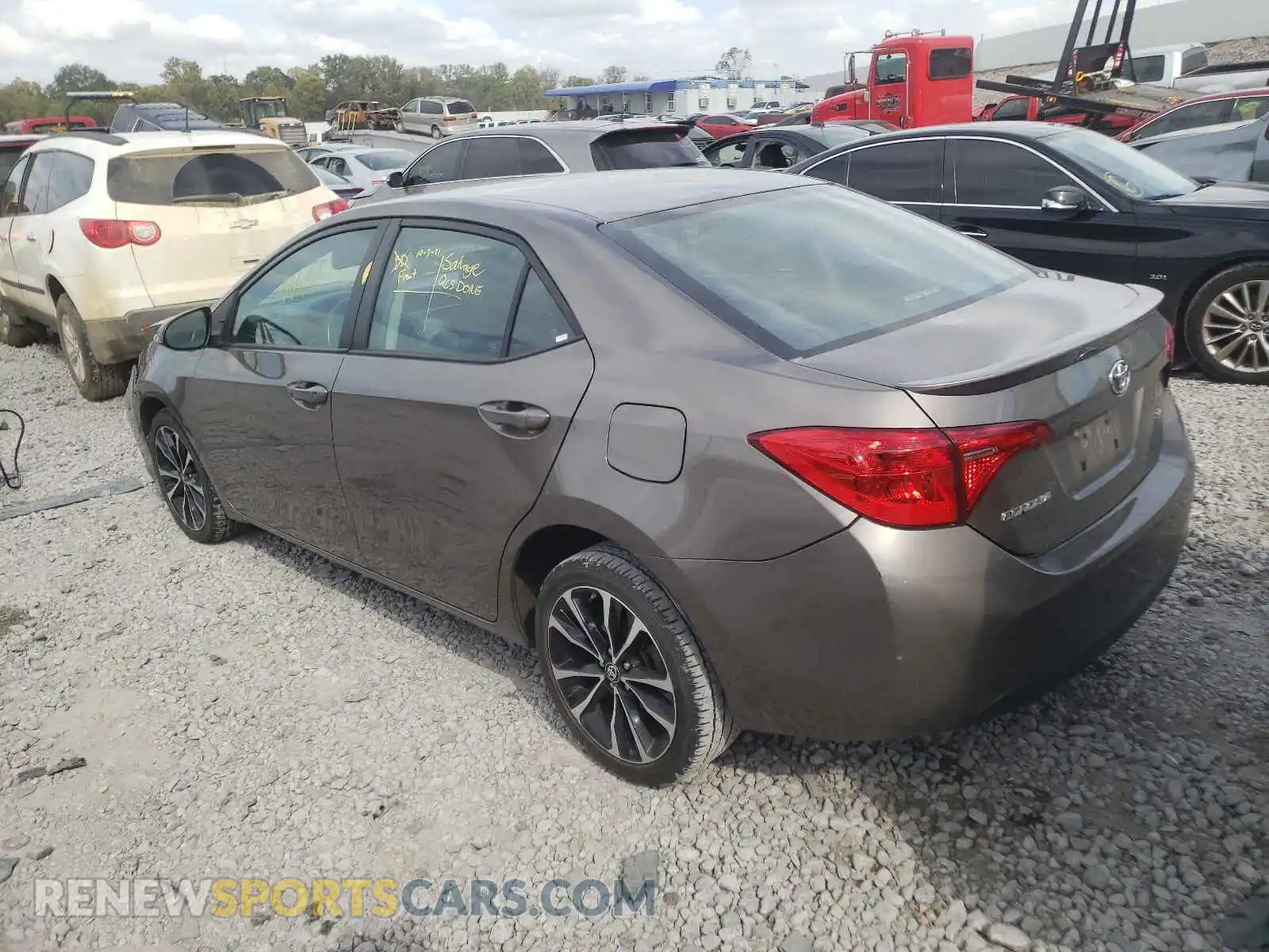 3 Photograph of a damaged car 2T1BURHEXKC236617 TOYOTA COROLLA 2019