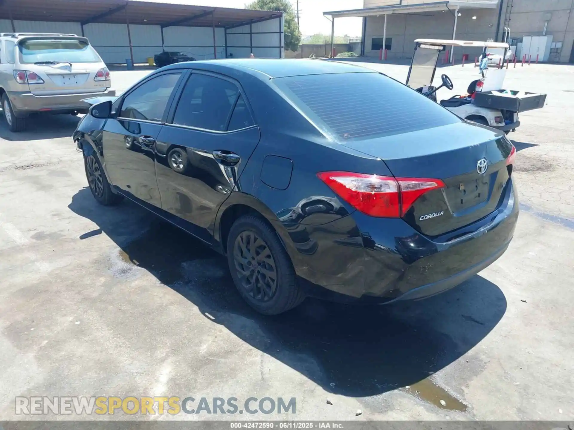3 Photograph of a damaged car 2T1BURHEXKC237721 TOYOTA COROLLA 2019
