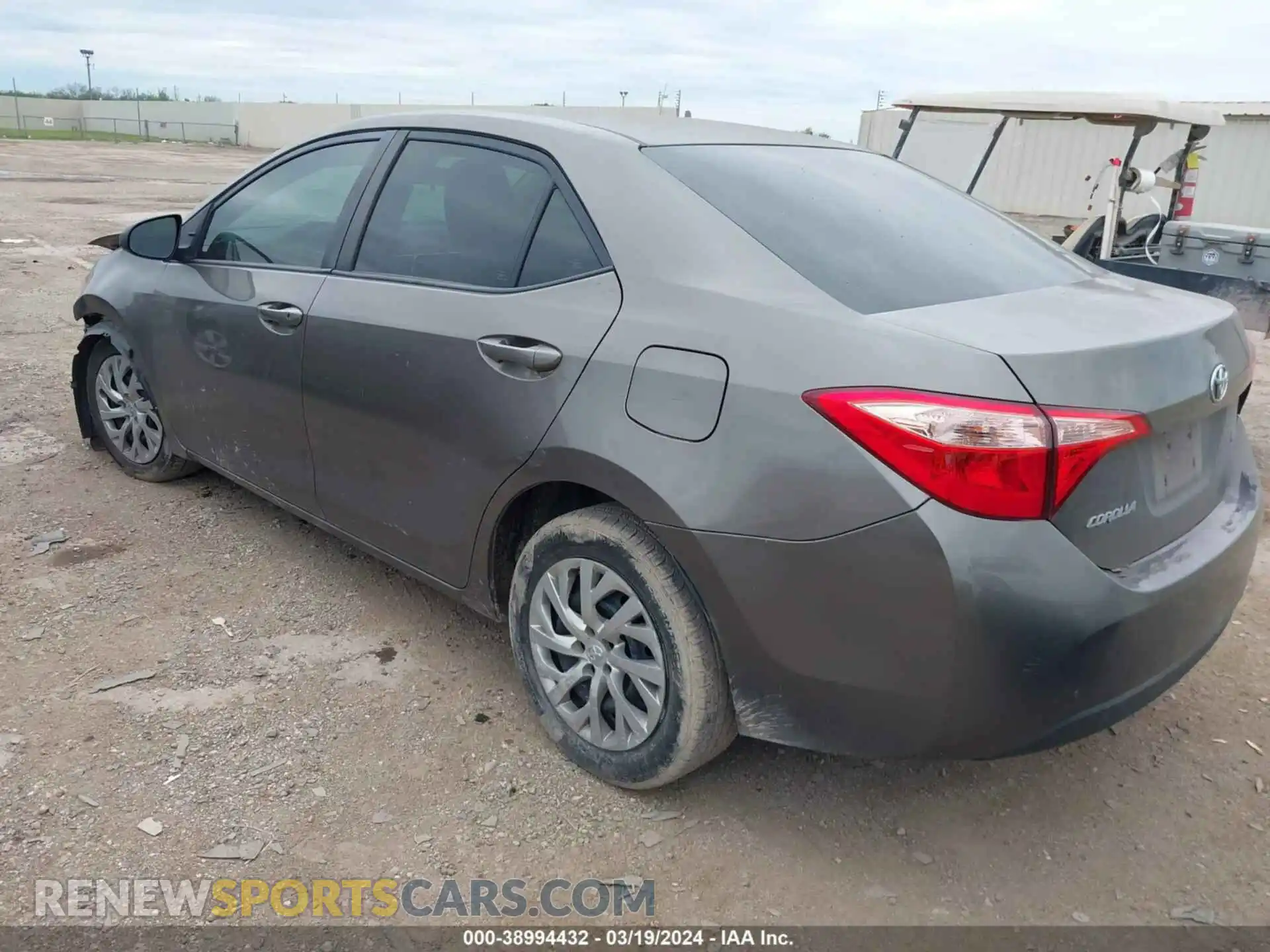3 Photograph of a damaged car 2T1BURHEXKC238738 TOYOTA COROLLA 2019