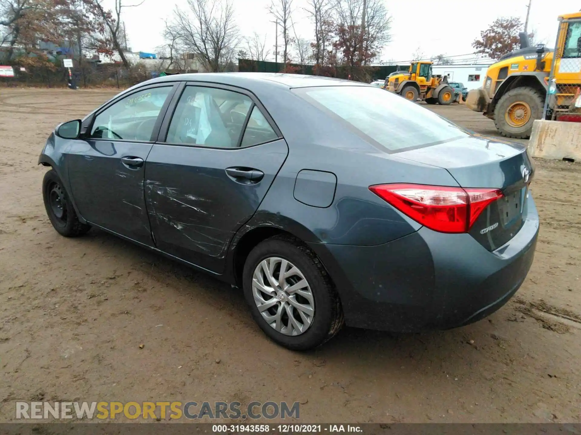 3 Photograph of a damaged car 2T1BURHEXKC240960 TOYOTA COROLLA 2019