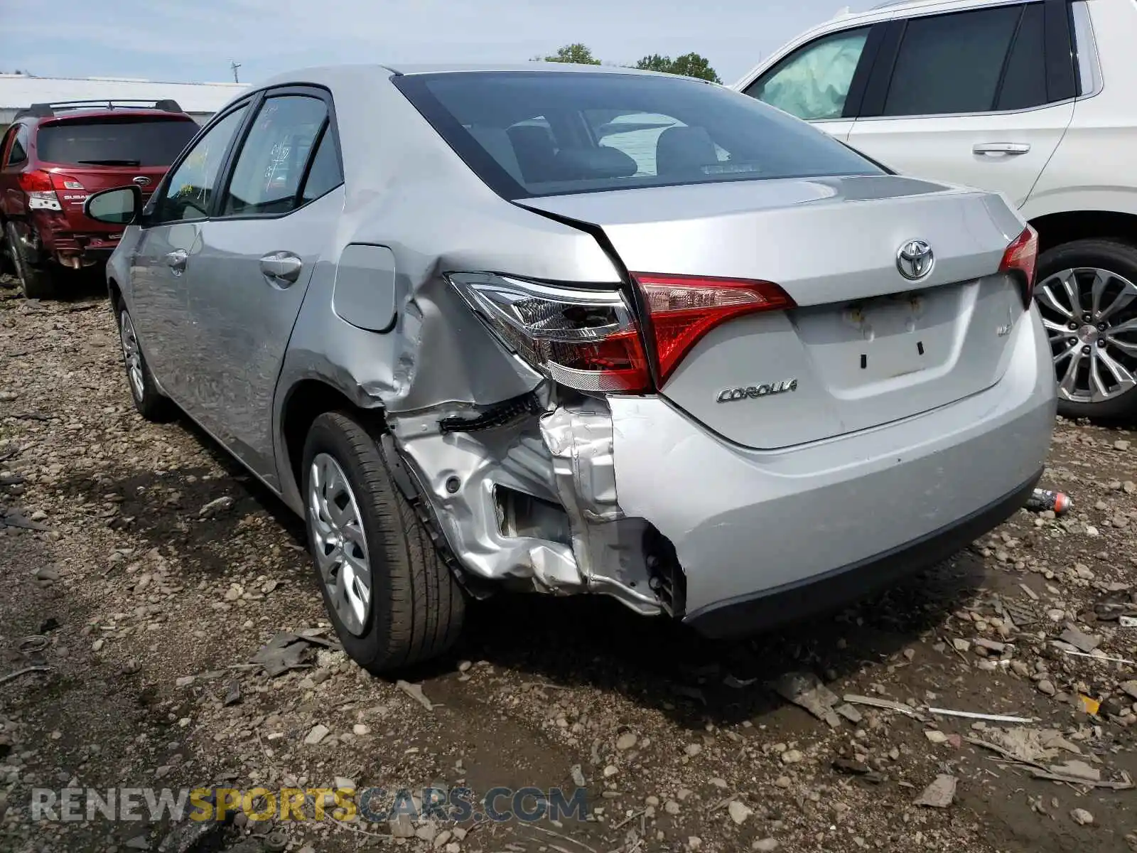 3 fotografías del automóvil dañado 2T1BURHEXKC243082 TOYOTA COROLLA 2019