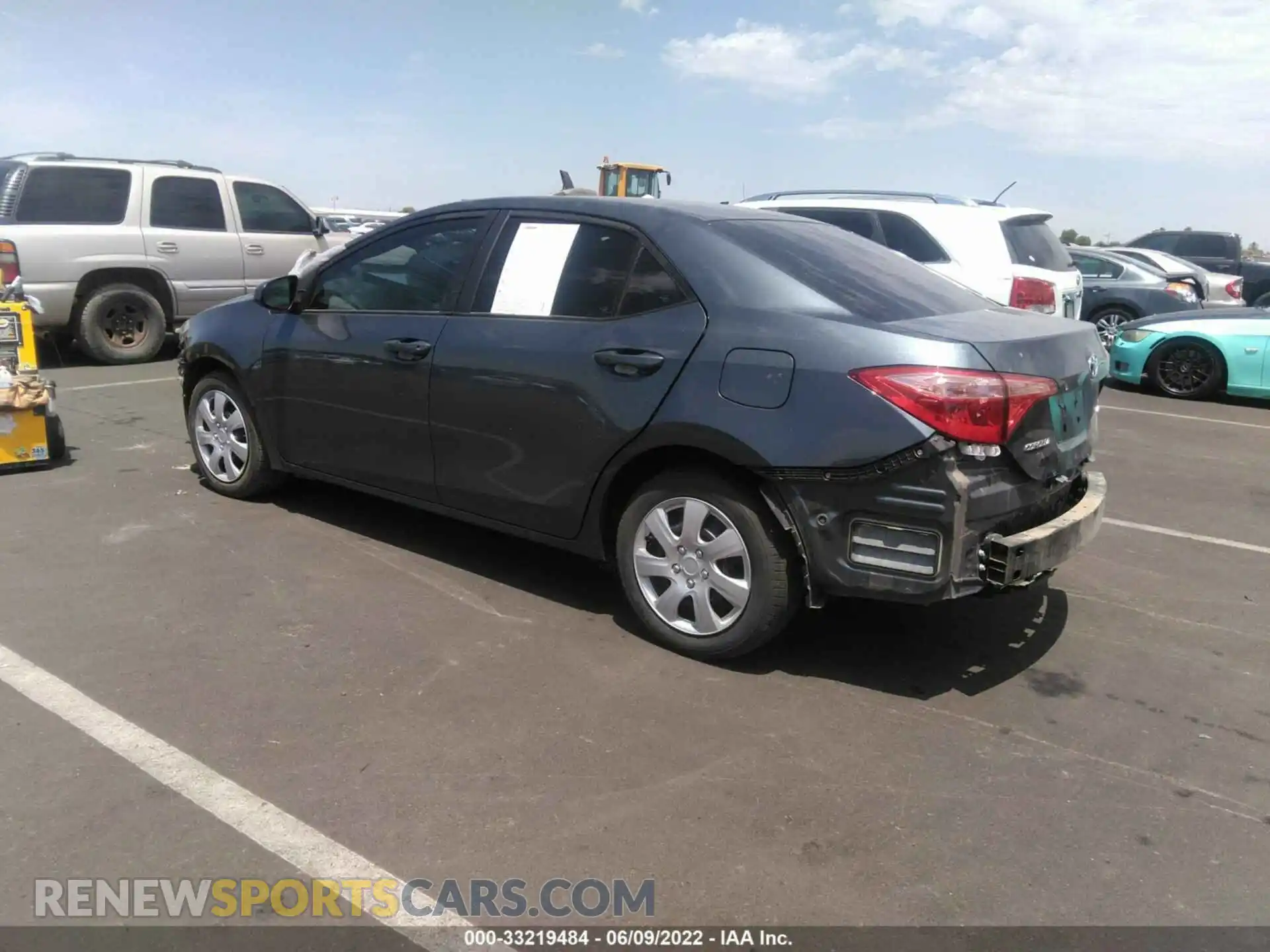 3 Photograph of a damaged car 2T1BURHEXKC244863 TOYOTA COROLLA 2019