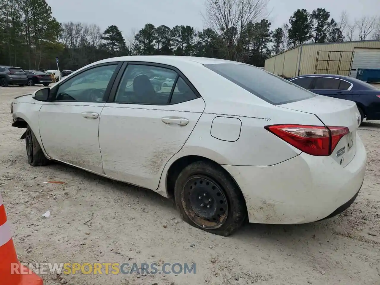 2 Фотография поврежденного автомобиля 5YFBURHE0KP892289 TOYOTA COROLLA 2019