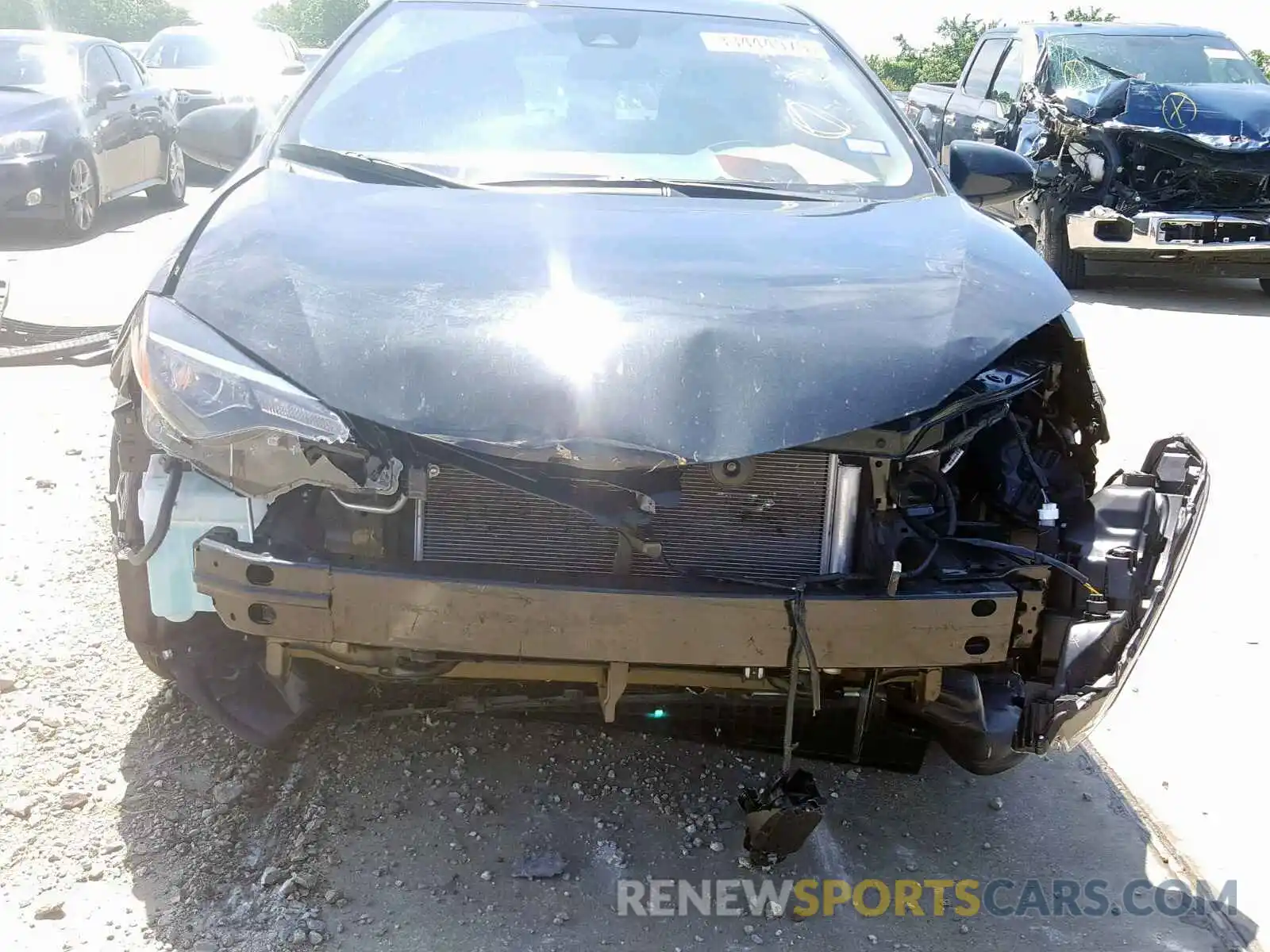 9 Photograph of a damaged car 5YFBURHE0KP905588 TOYOTA COROLLA 2019
