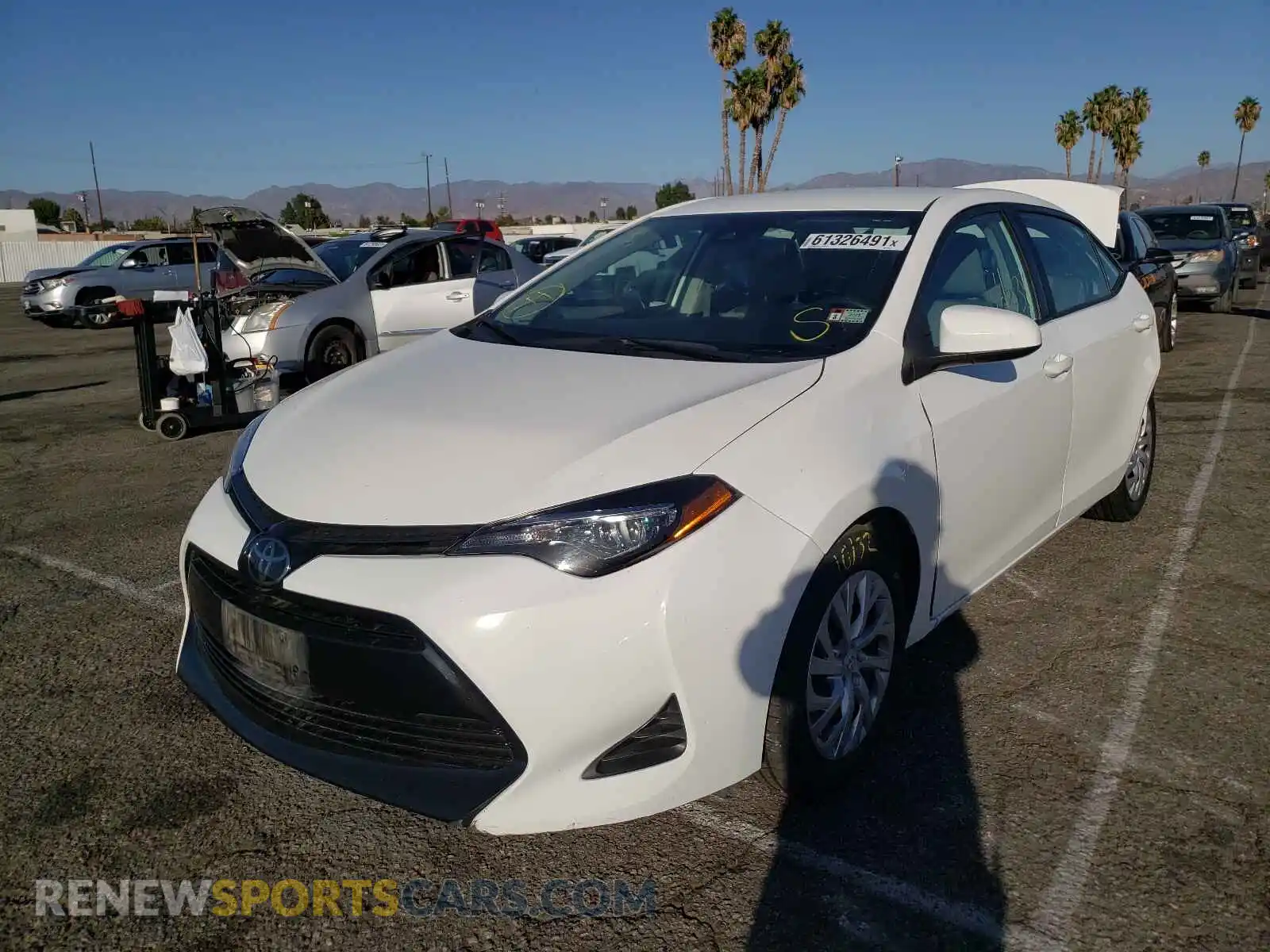 2 Photograph of a damaged car 5YFBURHE0KP913237 TOYOTA COROLLA 2019