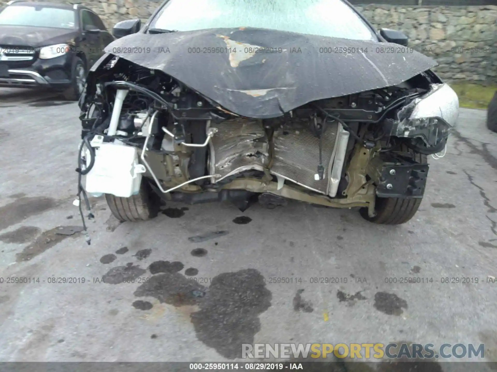 6 Photograph of a damaged car 5YFBURHE0KP921144 TOYOTA COROLLA 2019