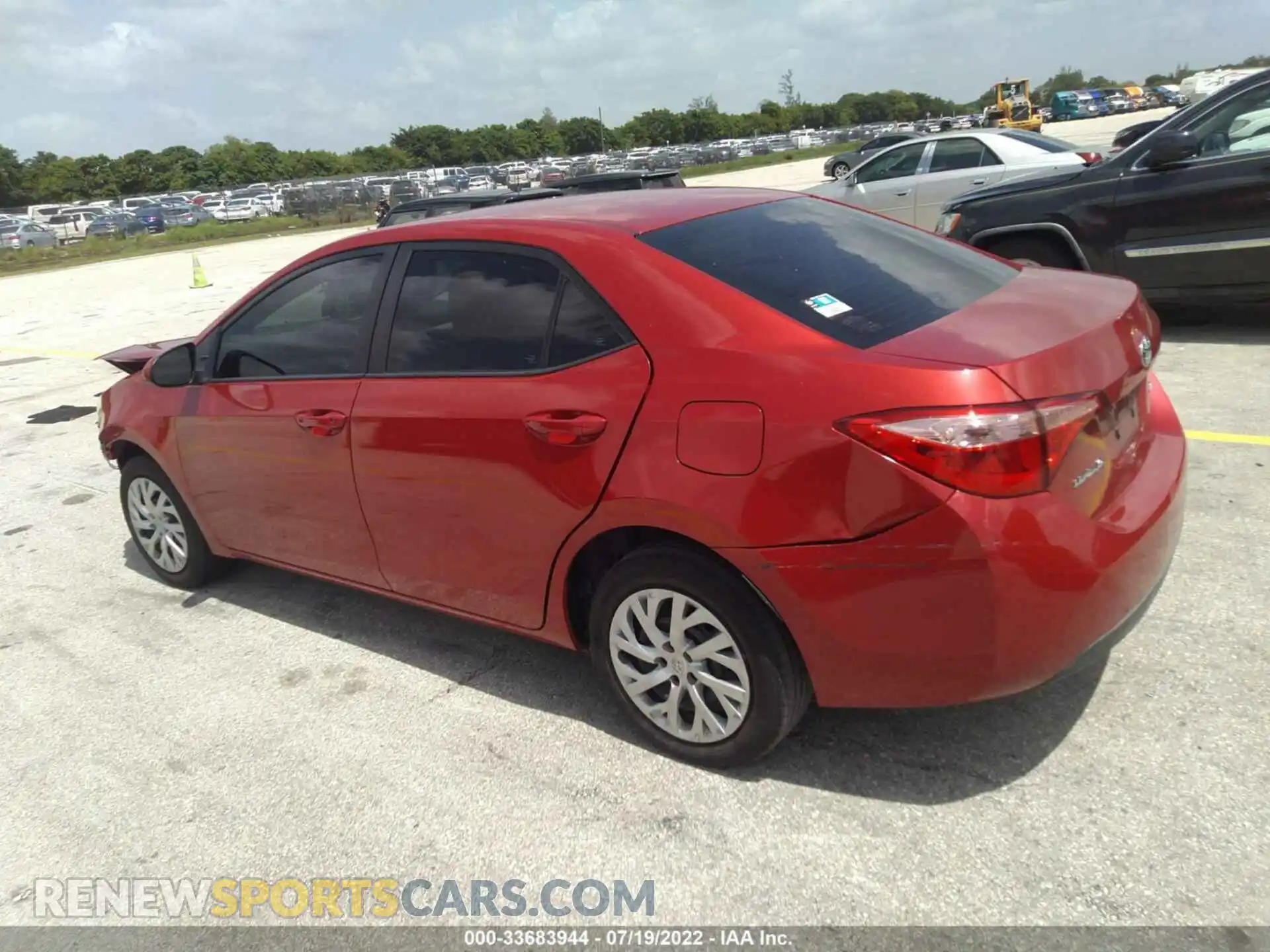 3 Фотография поврежденного автомобиля 5YFBURHE0KP936596 TOYOTA COROLLA 2019