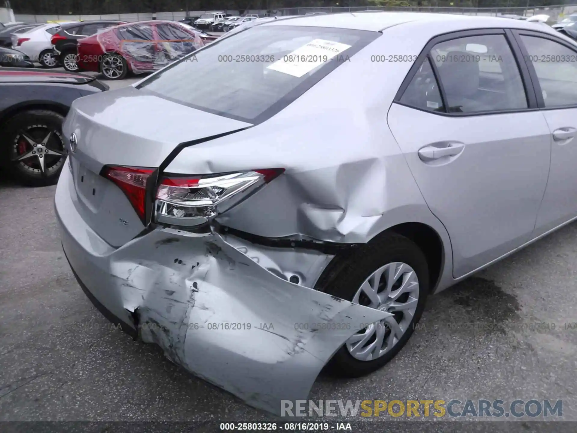 6 Photograph of a damaged car 5YFBURHE0KP938090 TOYOTA COROLLA 2019