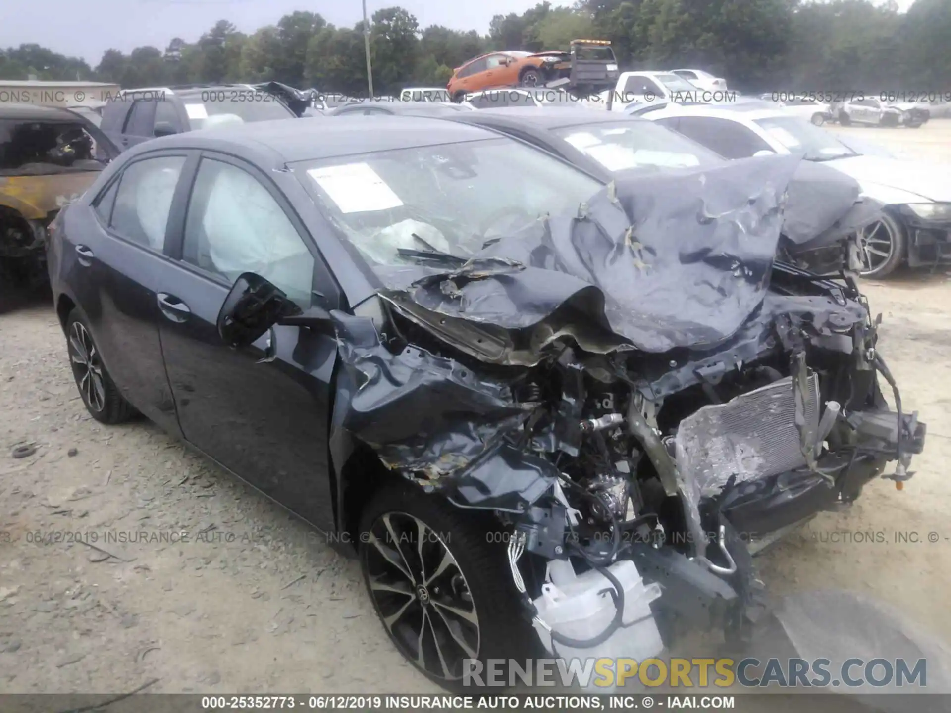 1 Photograph of a damaged car 5YFBURHE0KP948926 TOYOTA COROLLA 2019
