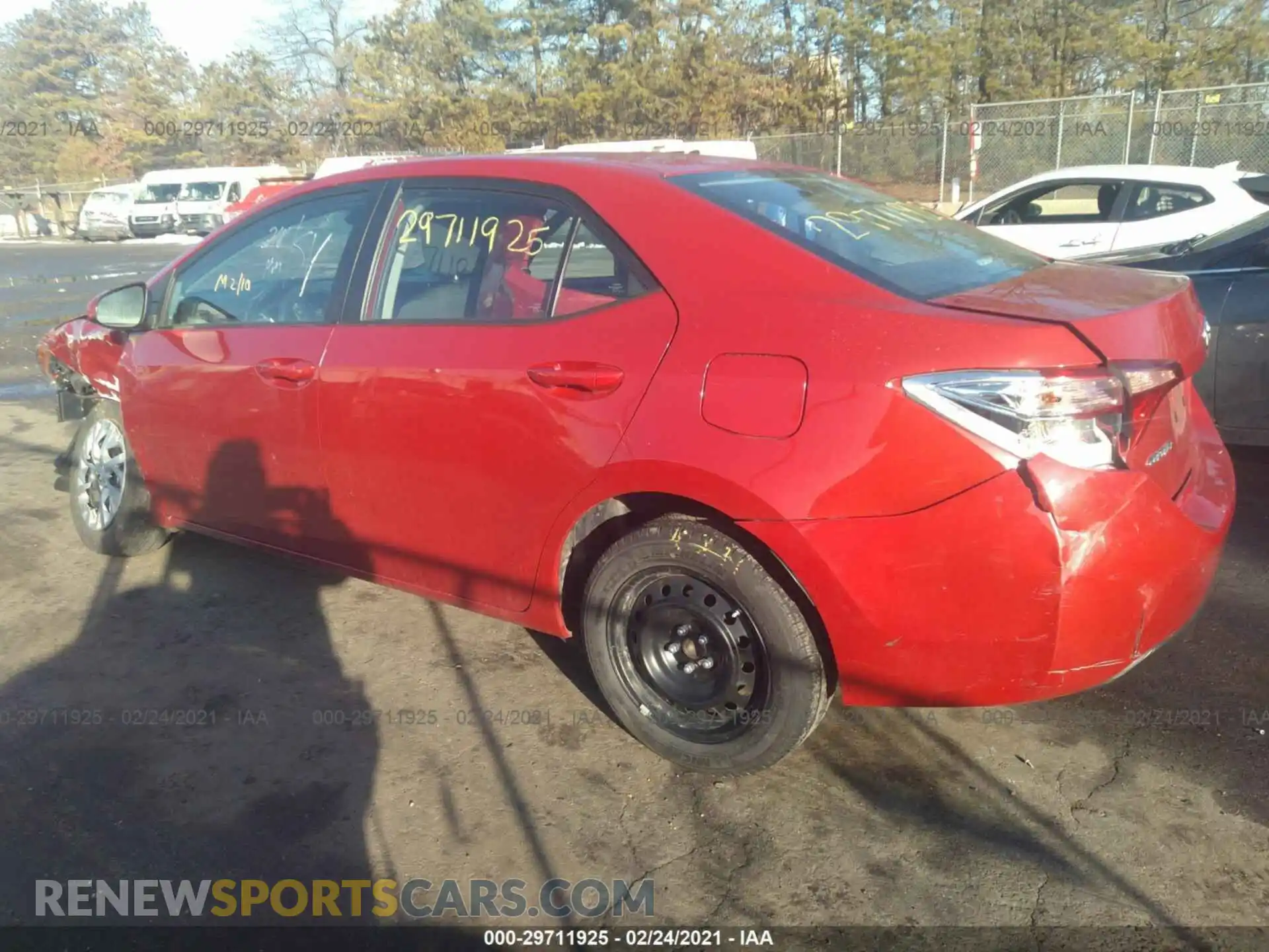 3 Photograph of a damaged car 5YFBURHE1KP899719 TOYOTA COROLLA 2019