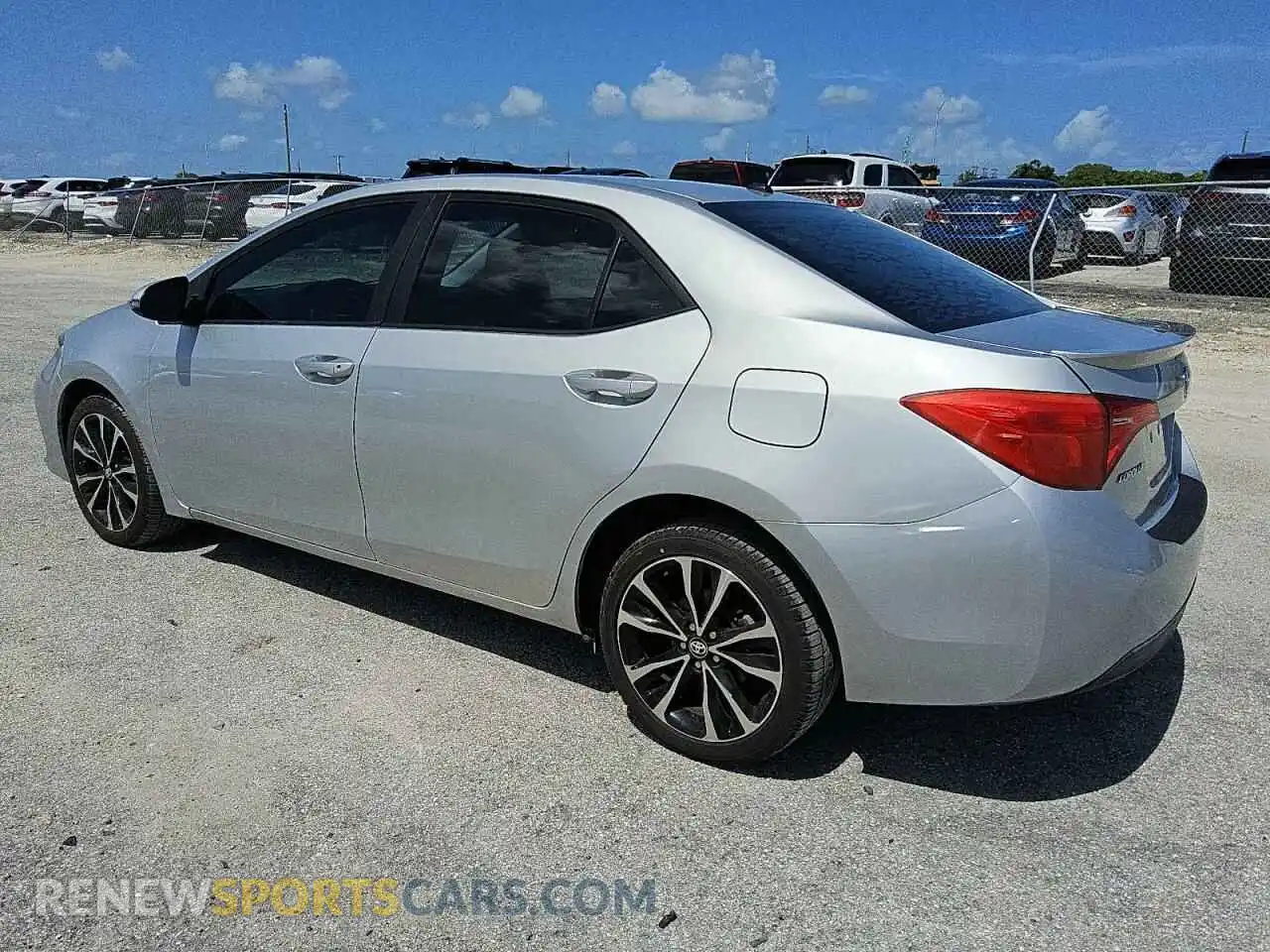 2 Photograph of a damaged car 5YFBURHE1KP913523 TOYOTA COROLLA 2019