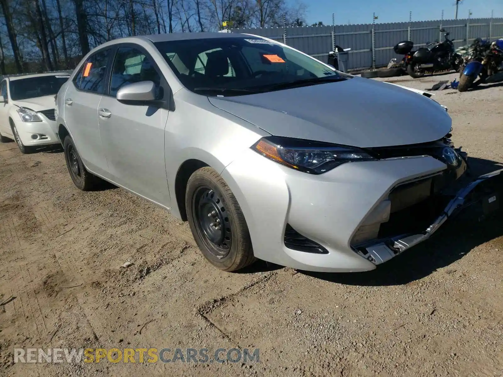1 Photograph of a damaged car 5YFBURHE2KP858970 TOYOTA COROLLA 2019