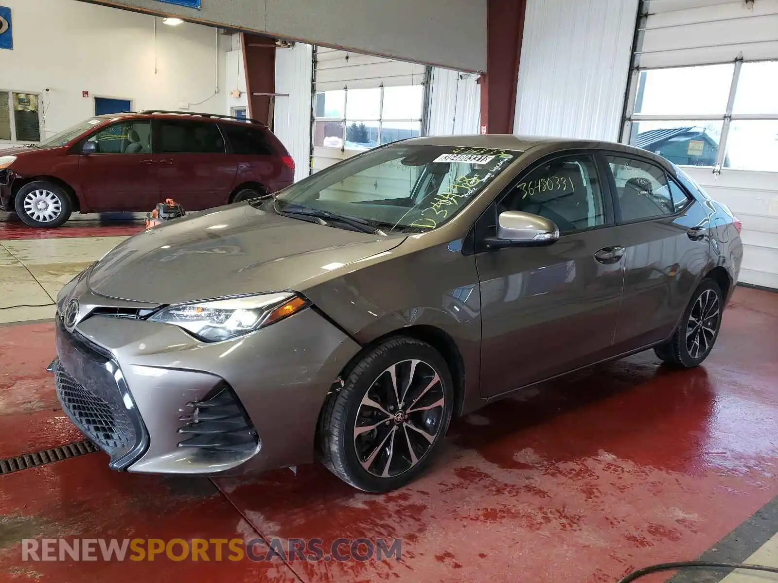 2 Photograph of a damaged car 5YFBURHE2KP934333 TOYOTA COROLLA 2019