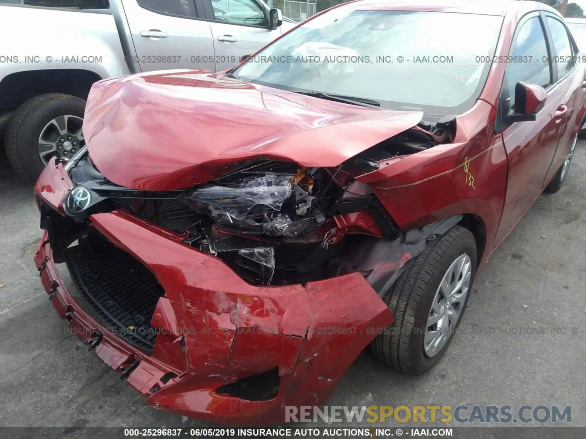 6 Photograph of a damaged car 5YFBURHE3KP934728 TOYOTA COROLLA 2019