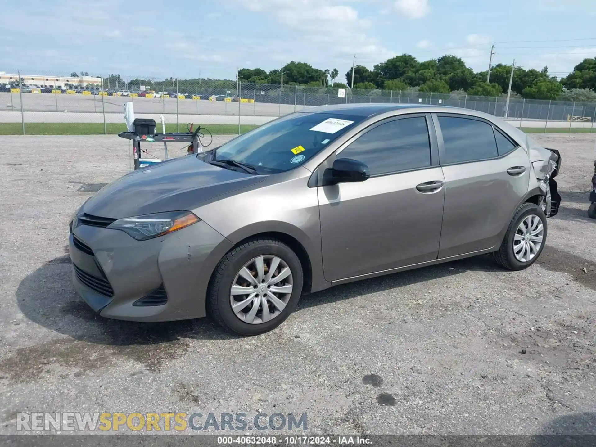 2 Photograph of a damaged car 5YFBURHE3KP938357 TOYOTA COROLLA 2019