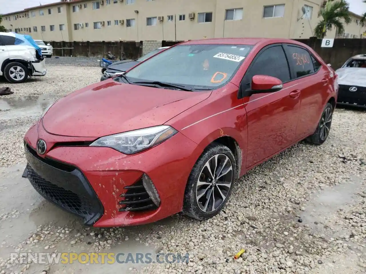 2 fotografías del automóvil dañado 5YFBURHE4KP879772 TOYOTA COROLLA 2019