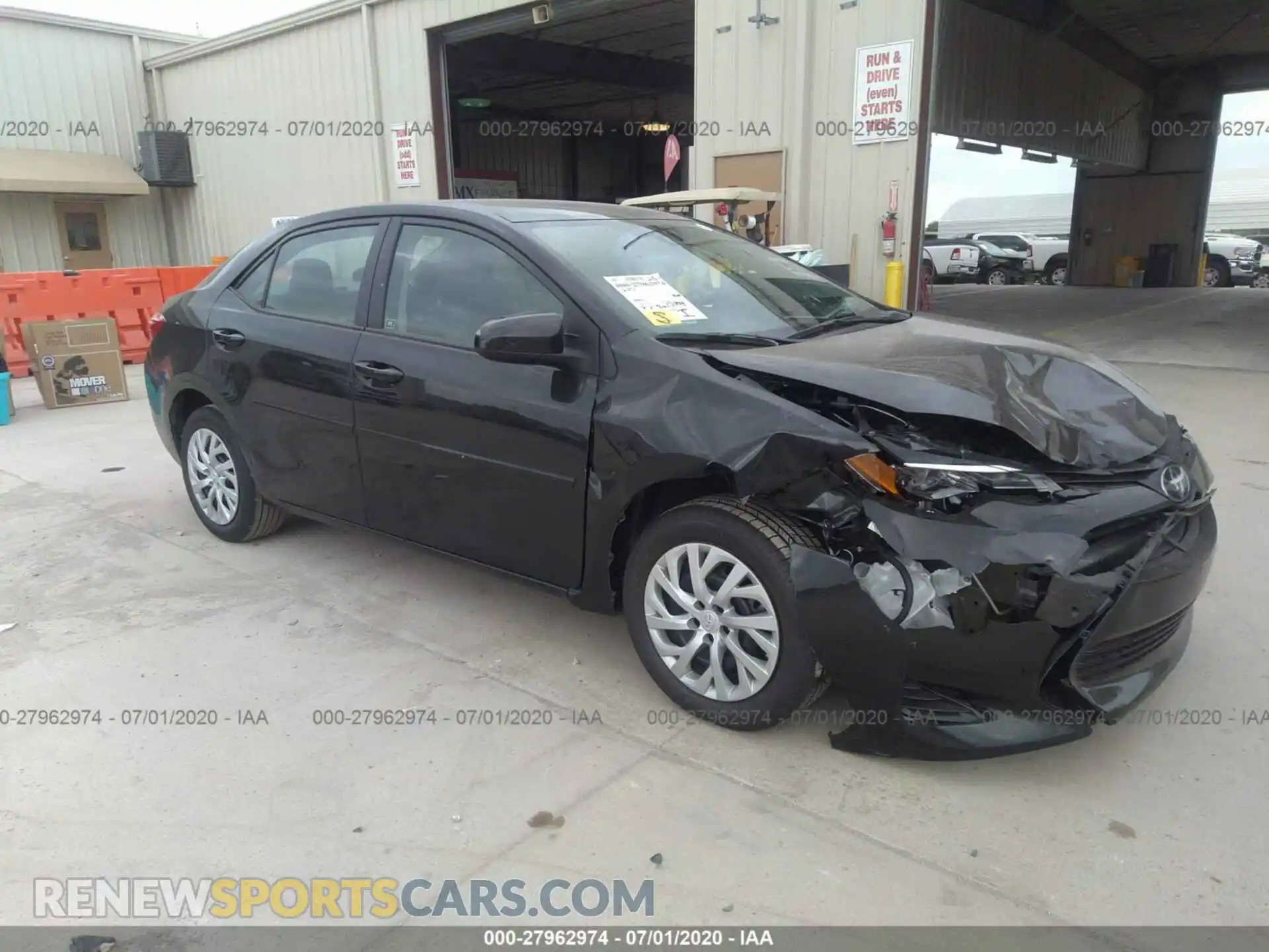 1 Photograph of a damaged car 5YFBURHE4KP894563 TOYOTA COROLLA 2019