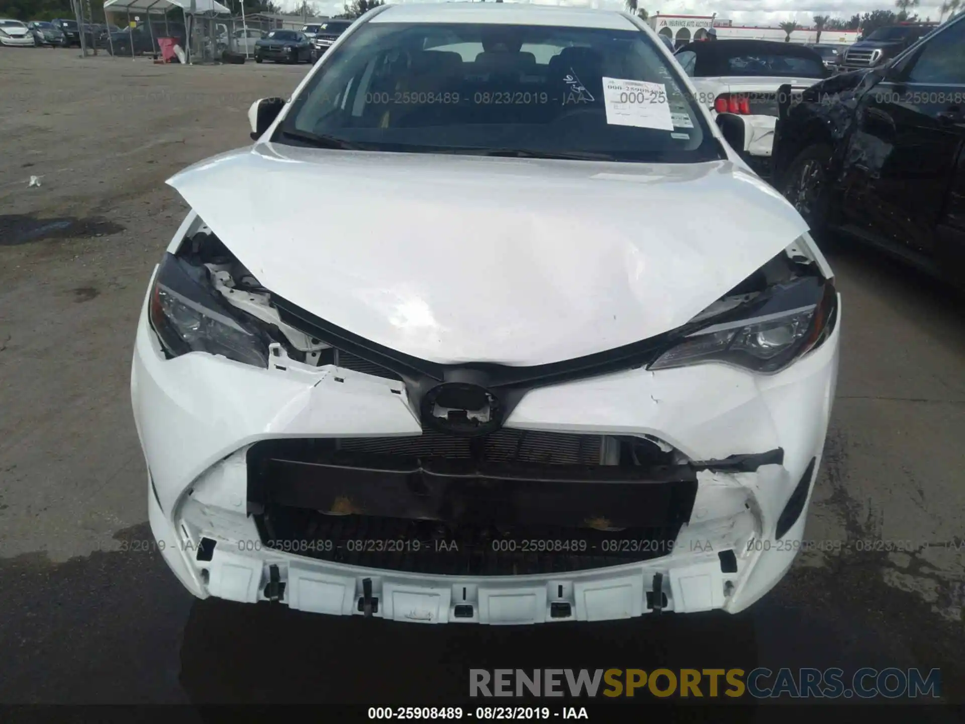 6 Photograph of a damaged car 5YFBURHE4KP900118 TOYOTA COROLLA 2019