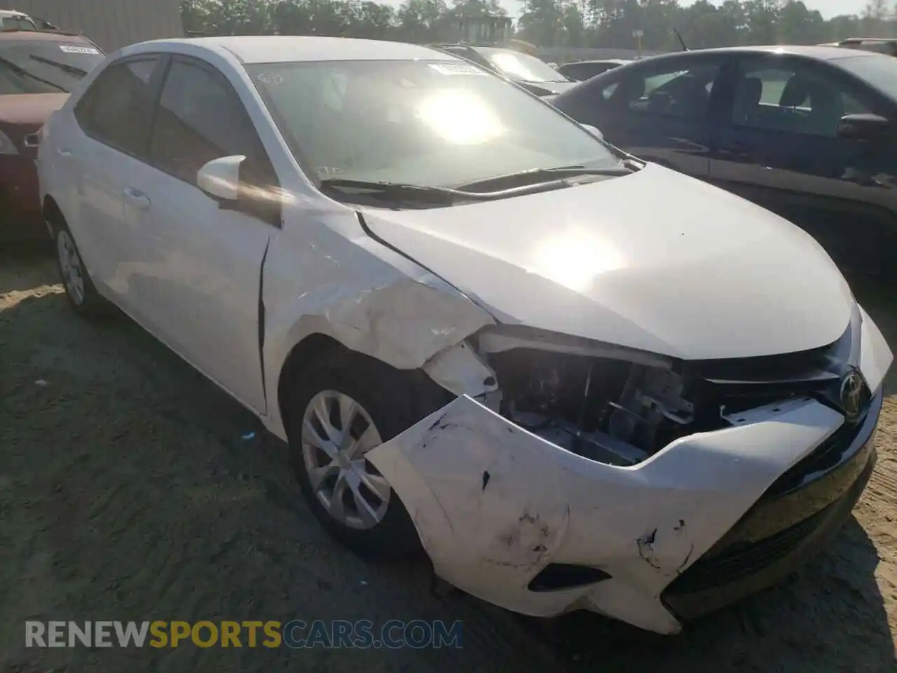 1 Photograph of a damaged car 5YFBURHE4KP908185 TOYOTA COROLLA 2019