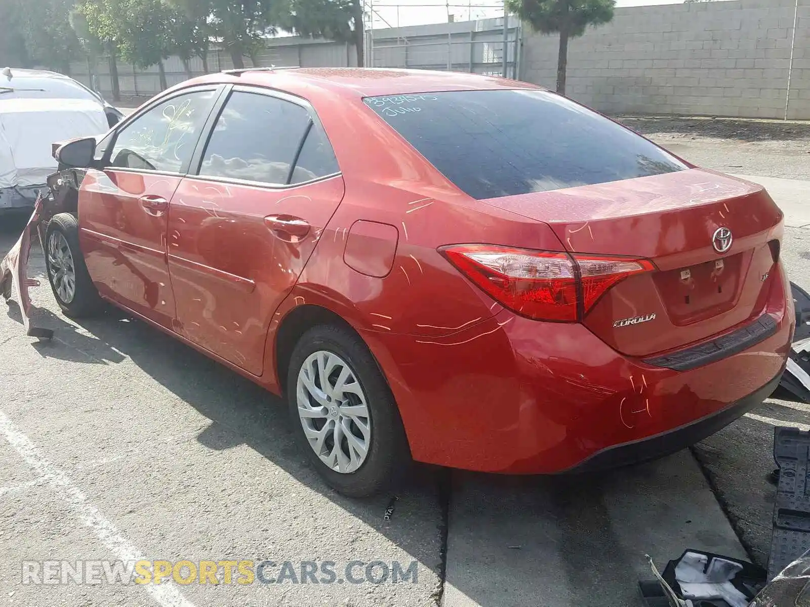 3 Photograph of a damaged car 5YFBURHE4KP919137 TOYOTA COROLLA 2019