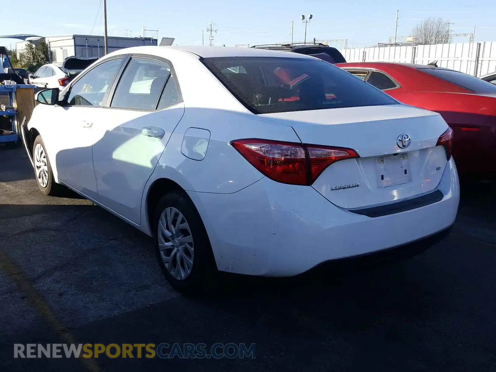 3 Photograph of a damaged car 5YFBURHE4KP933457 TOYOTA COROLLA 2019