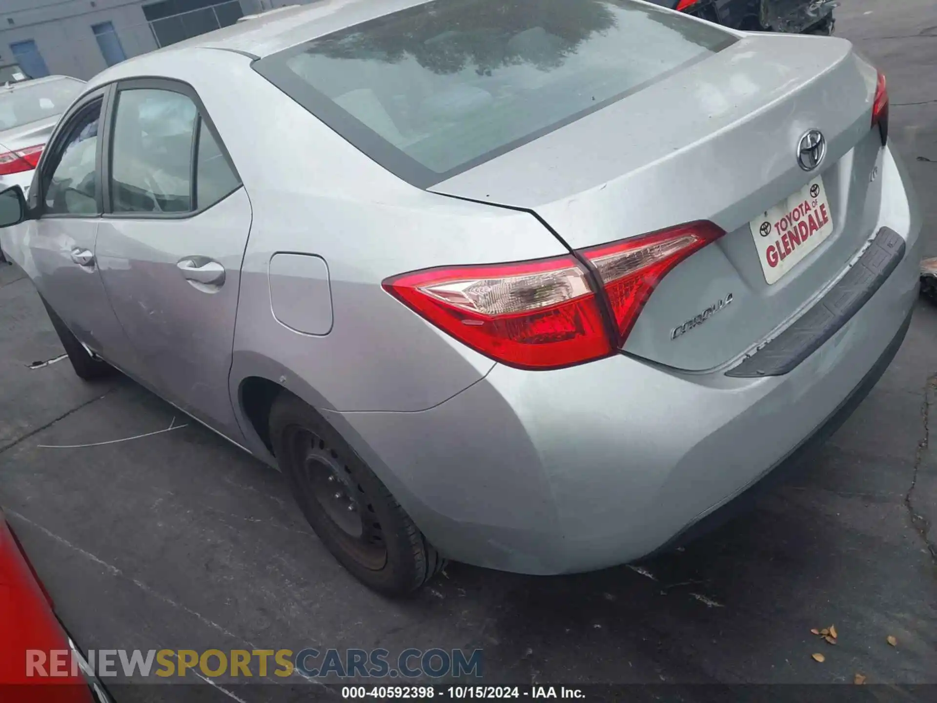 3 Photograph of a damaged car 5YFBURHE4KP936018 TOYOTA COROLLA 2019