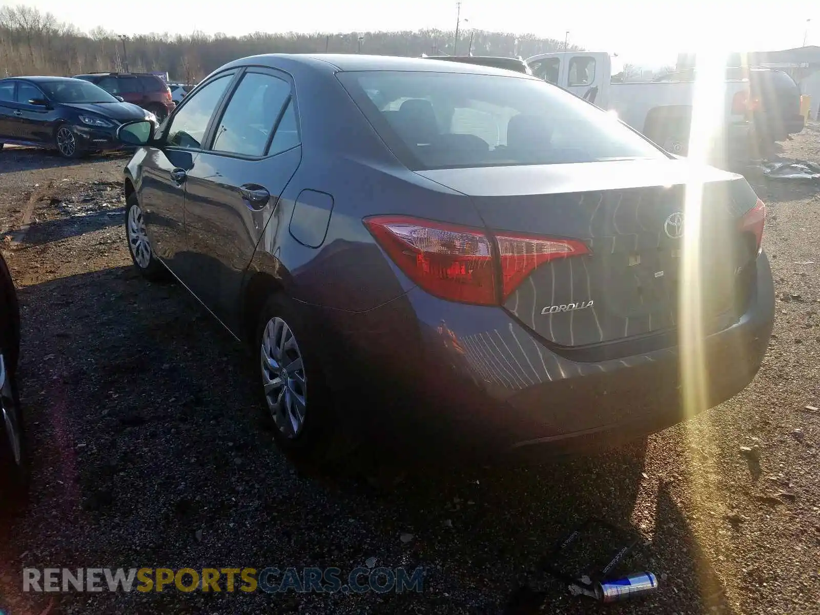 3 Photograph of a damaged car 5YFBURHE4KP938271 TOYOTA COROLLA 2019