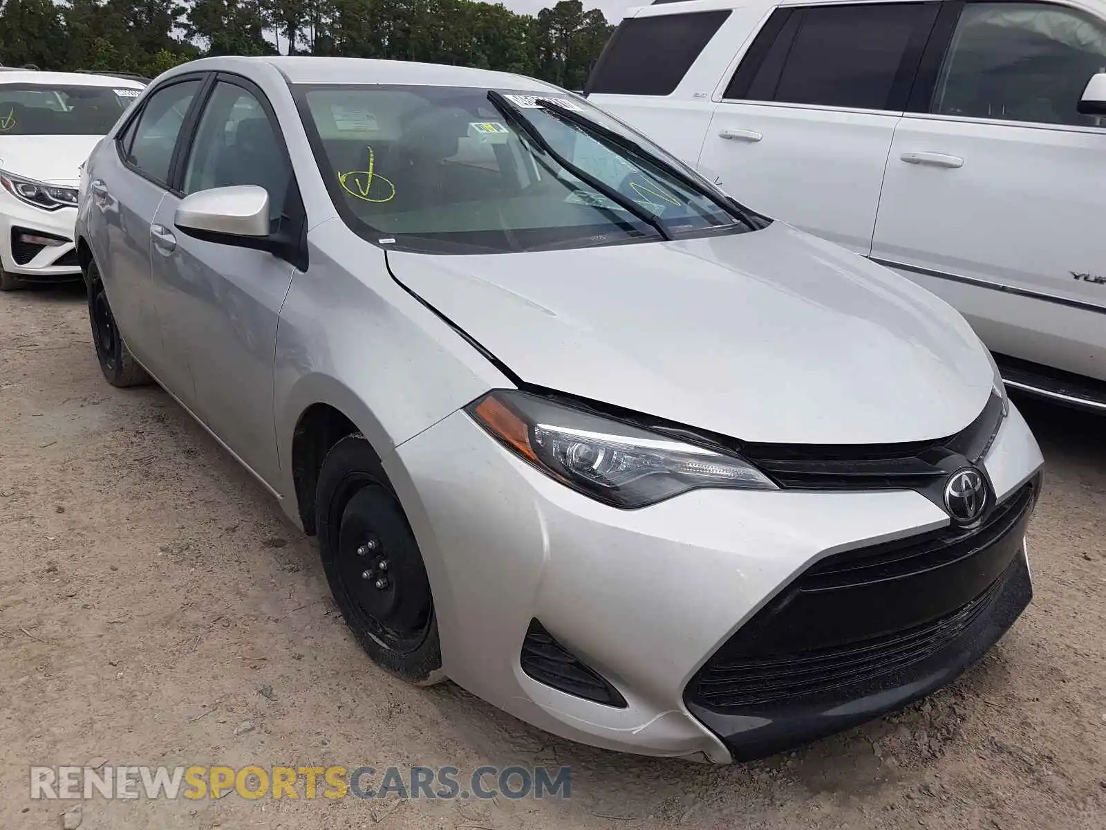 1 Photograph of a damaged car 5YFBURHE4KP939484 TOYOTA COROLLA 2019
