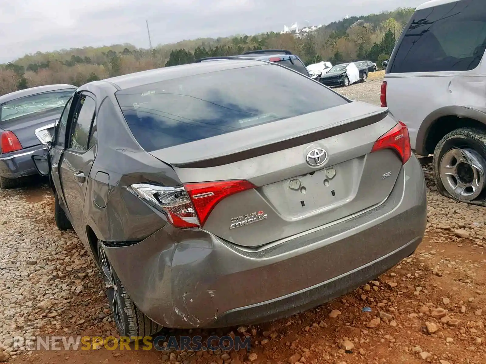 3 Photograph of a damaged car 5YFBURHE4KP948900 TOYOTA COROLLA 2019