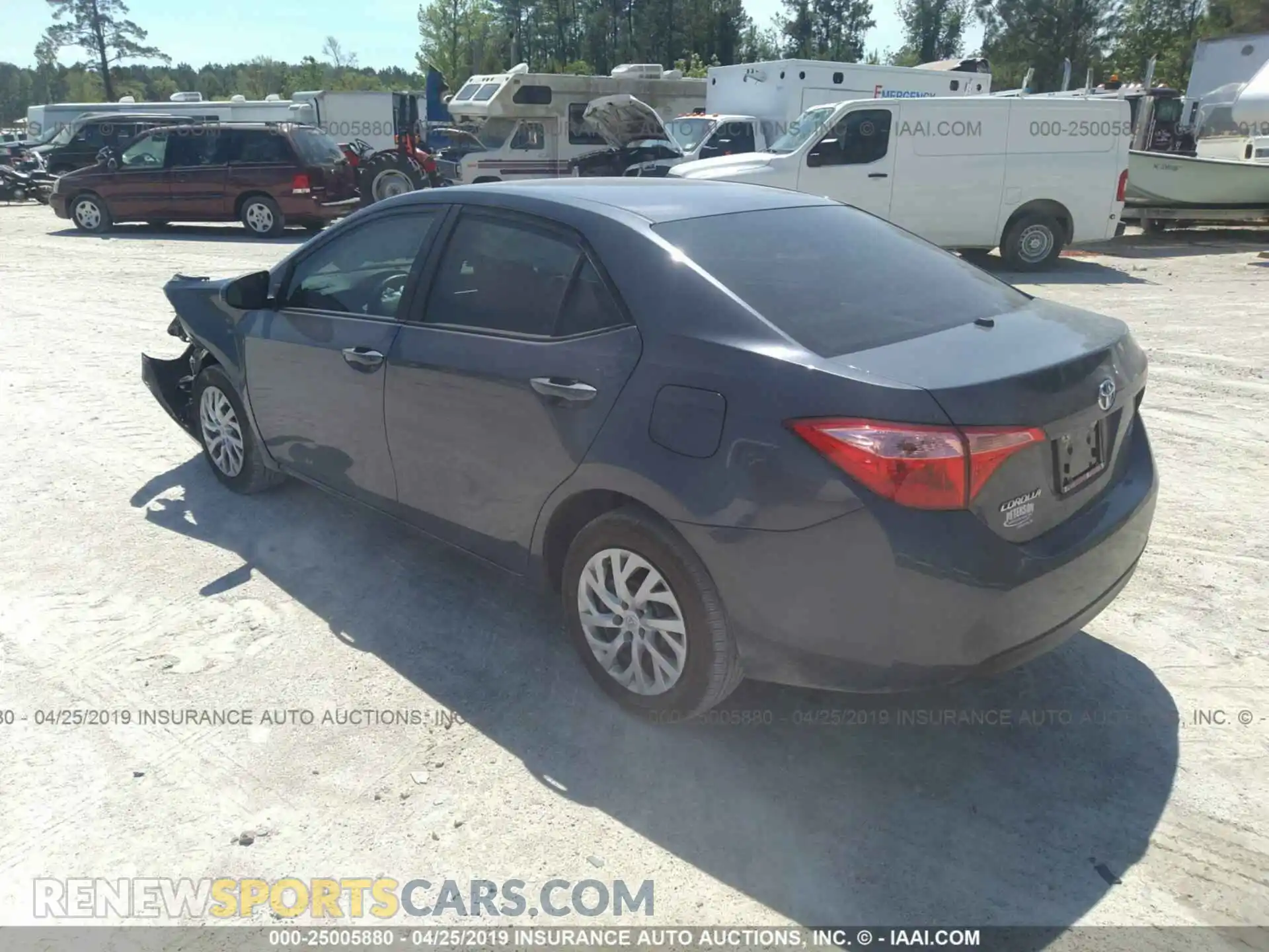 3 Photograph of a damaged car 5YFBURHE4KP949819 TOYOTA COROLLA 2019