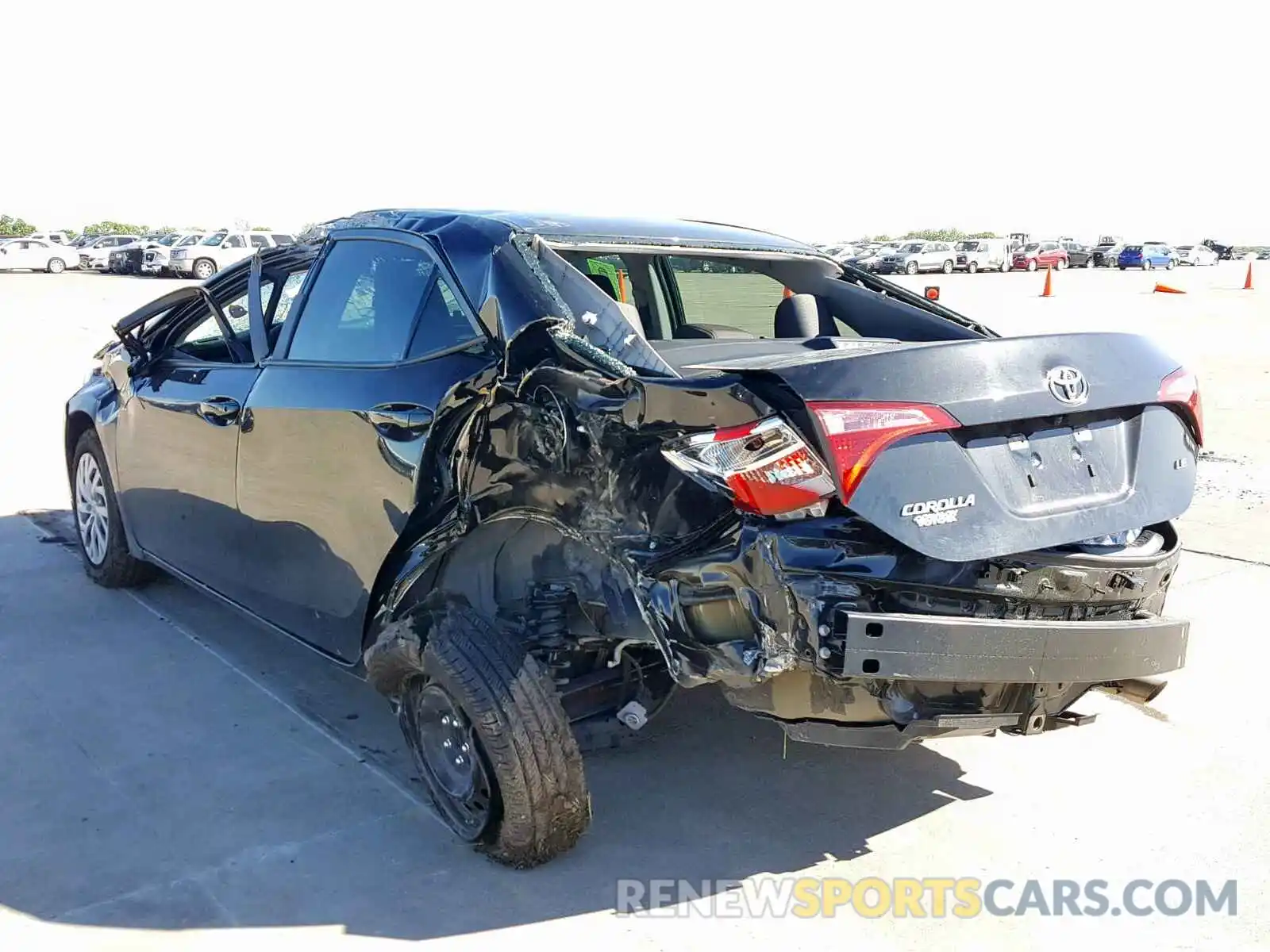 3 Photograph of a damaged car 5YFBURHE6KP881488 TOYOTA COROLLA 2019