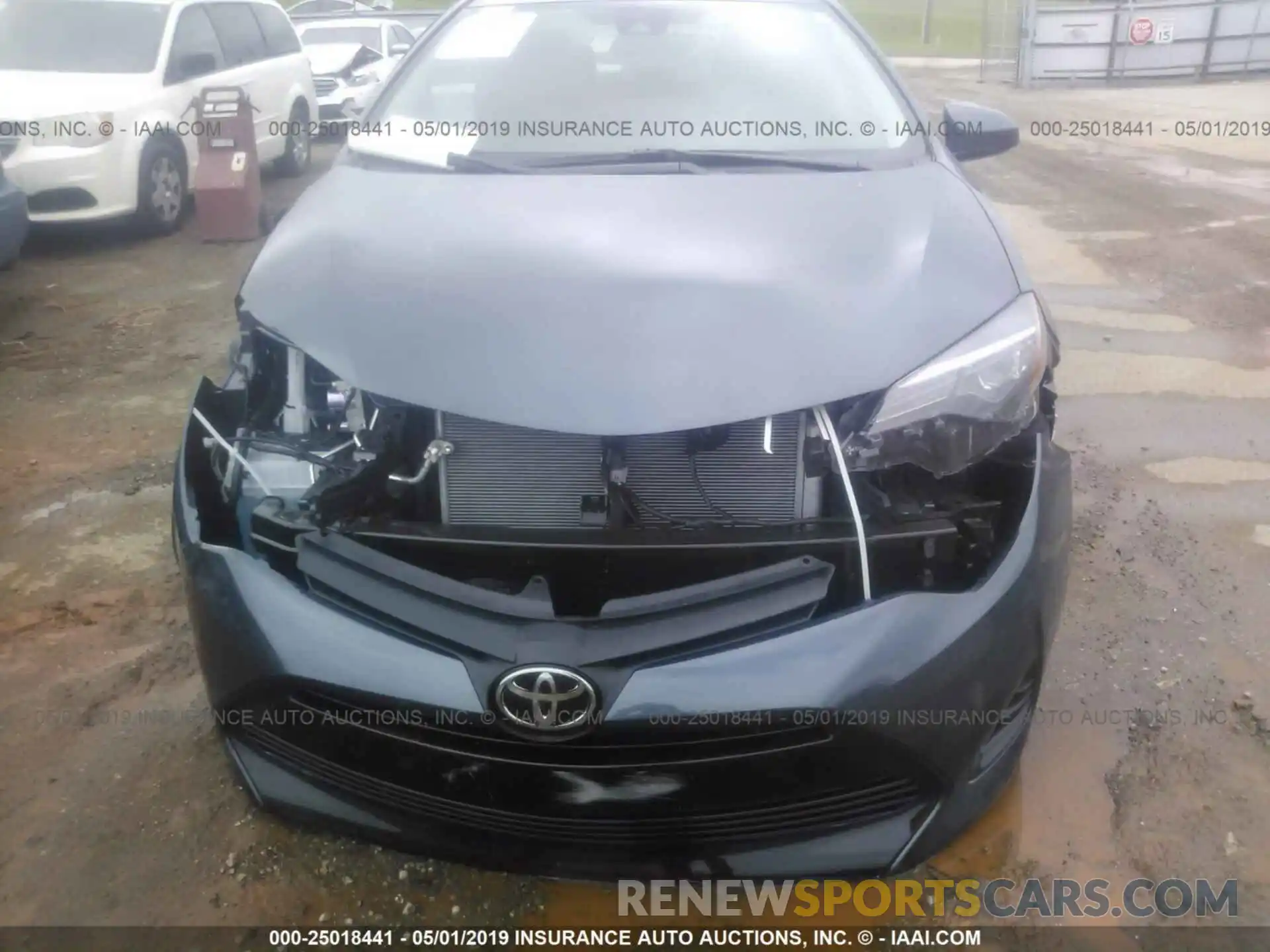6 Photograph of a damaged car 5YFBURHE6KP925327 TOYOTA COROLLA 2019