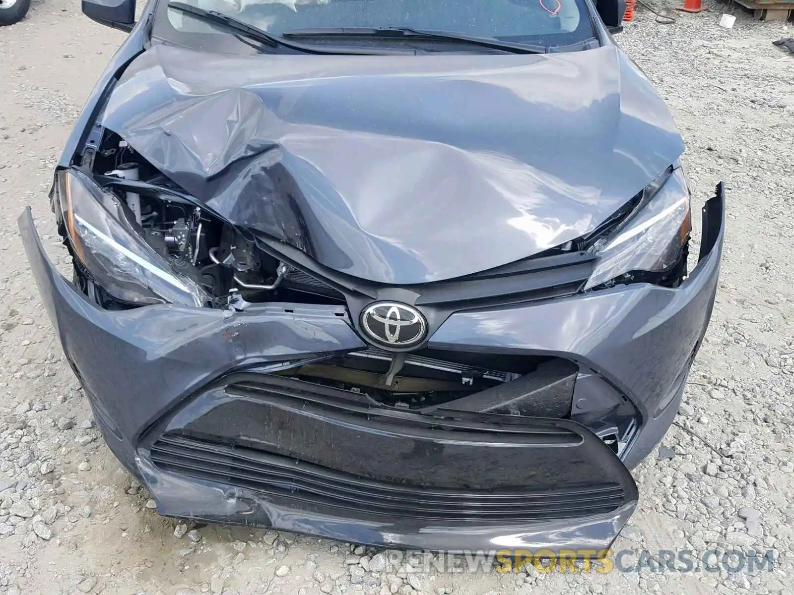 7 Photograph of a damaged car 5YFBURHE6KP929359 TOYOTA COROLLA 2019