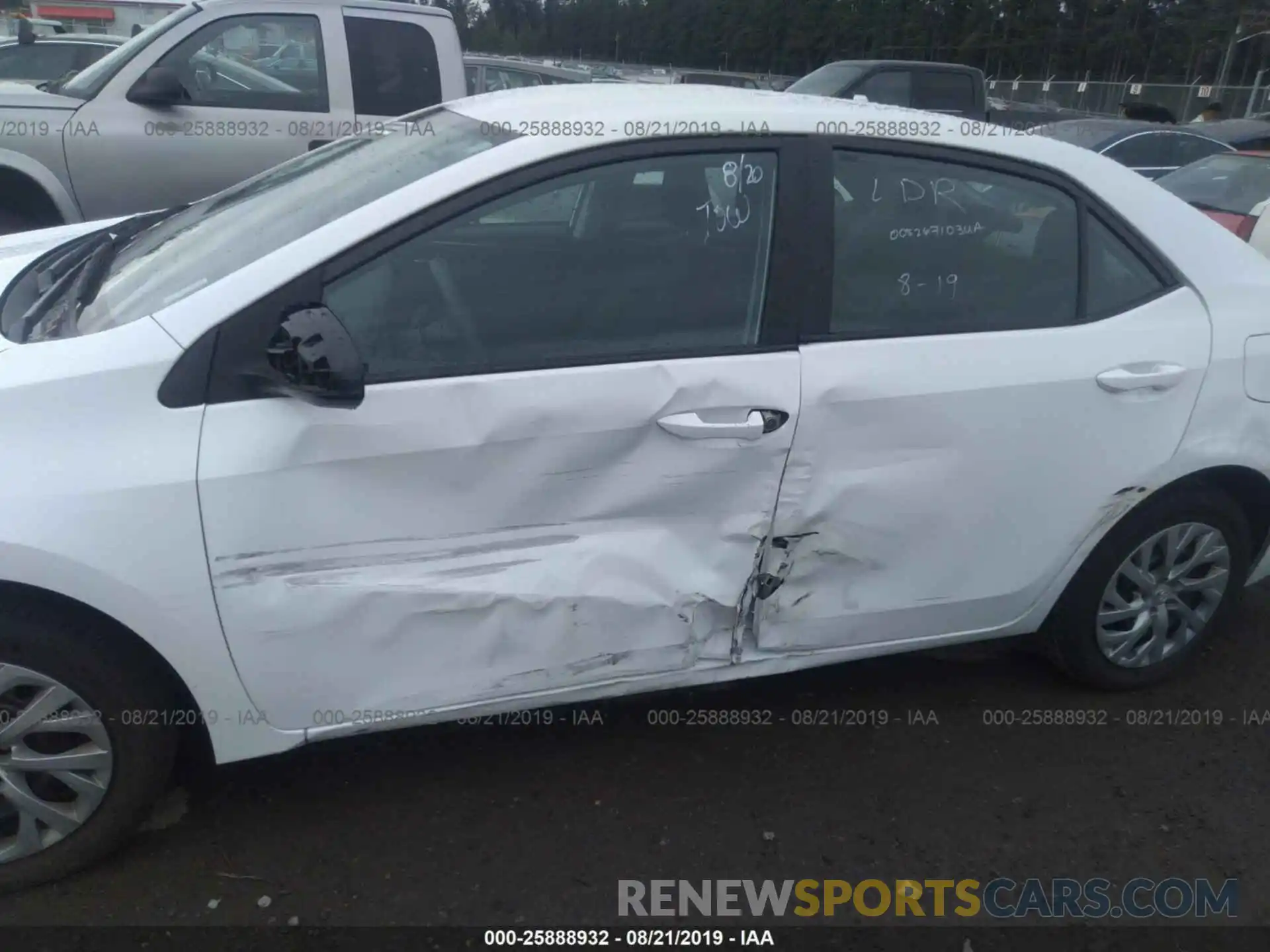 6 Photograph of a damaged car 5YFBURHE7KP875845 TOYOTA COROLLA 2019