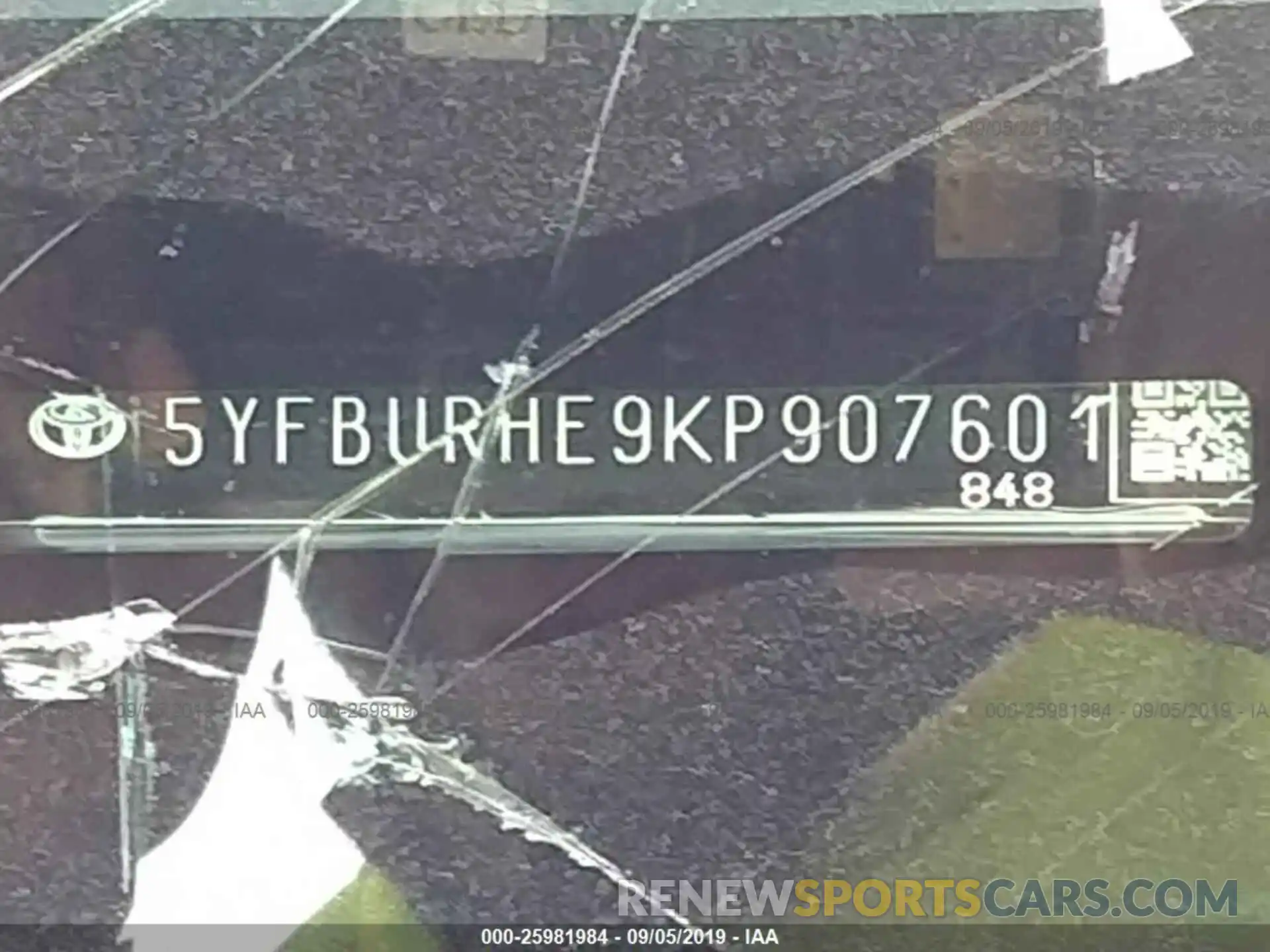 9 Photograph of a damaged car 5YFBURHE9KP907601 TOYOTA COROLLA 2019