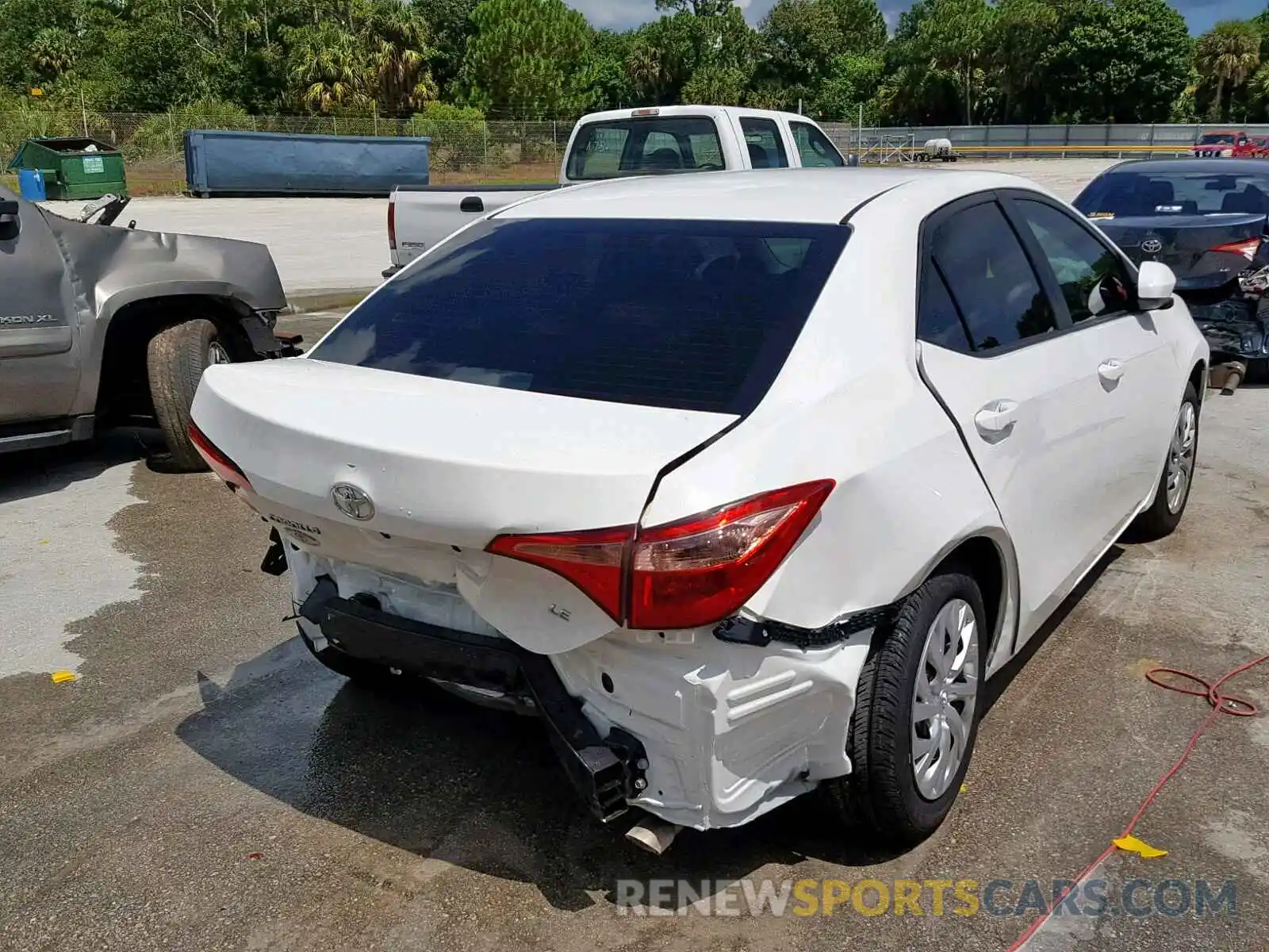 4 Photograph of a damaged car 5YFBURHE9KP908702 TOYOTA COROLLA 2019