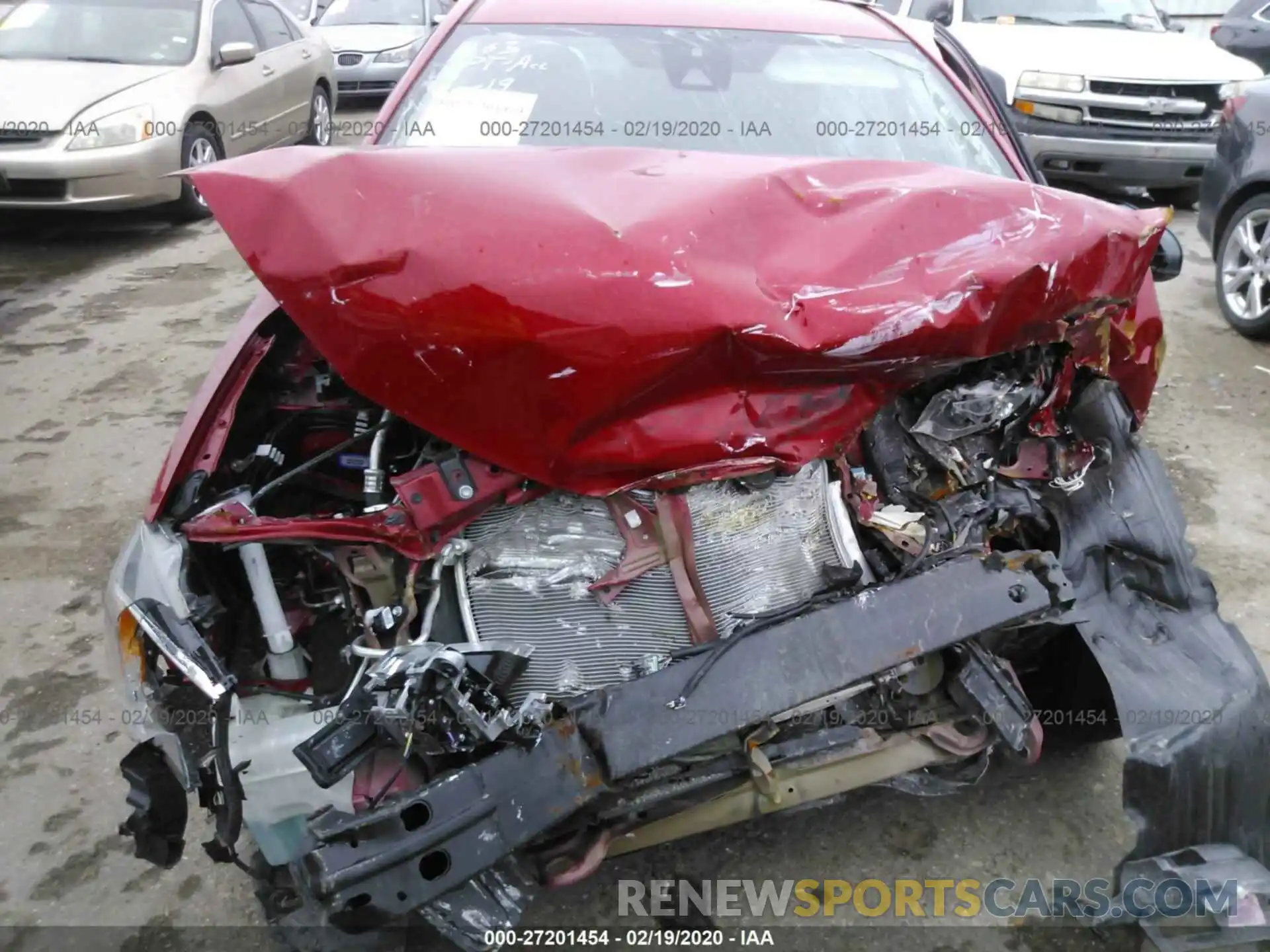 6 Photograph of a damaged car 5YFBURHE9KP949380 TOYOTA COROLLA 2019