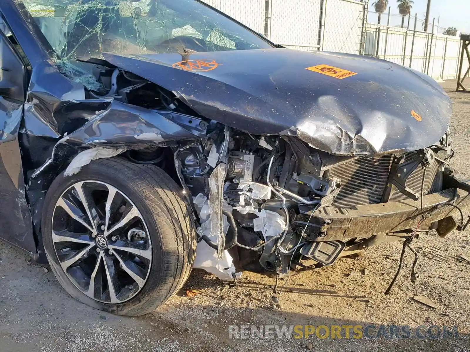 9 Photograph of a damaged car 5YFBURHEXKP861535 TOYOTA COROLLA 2019