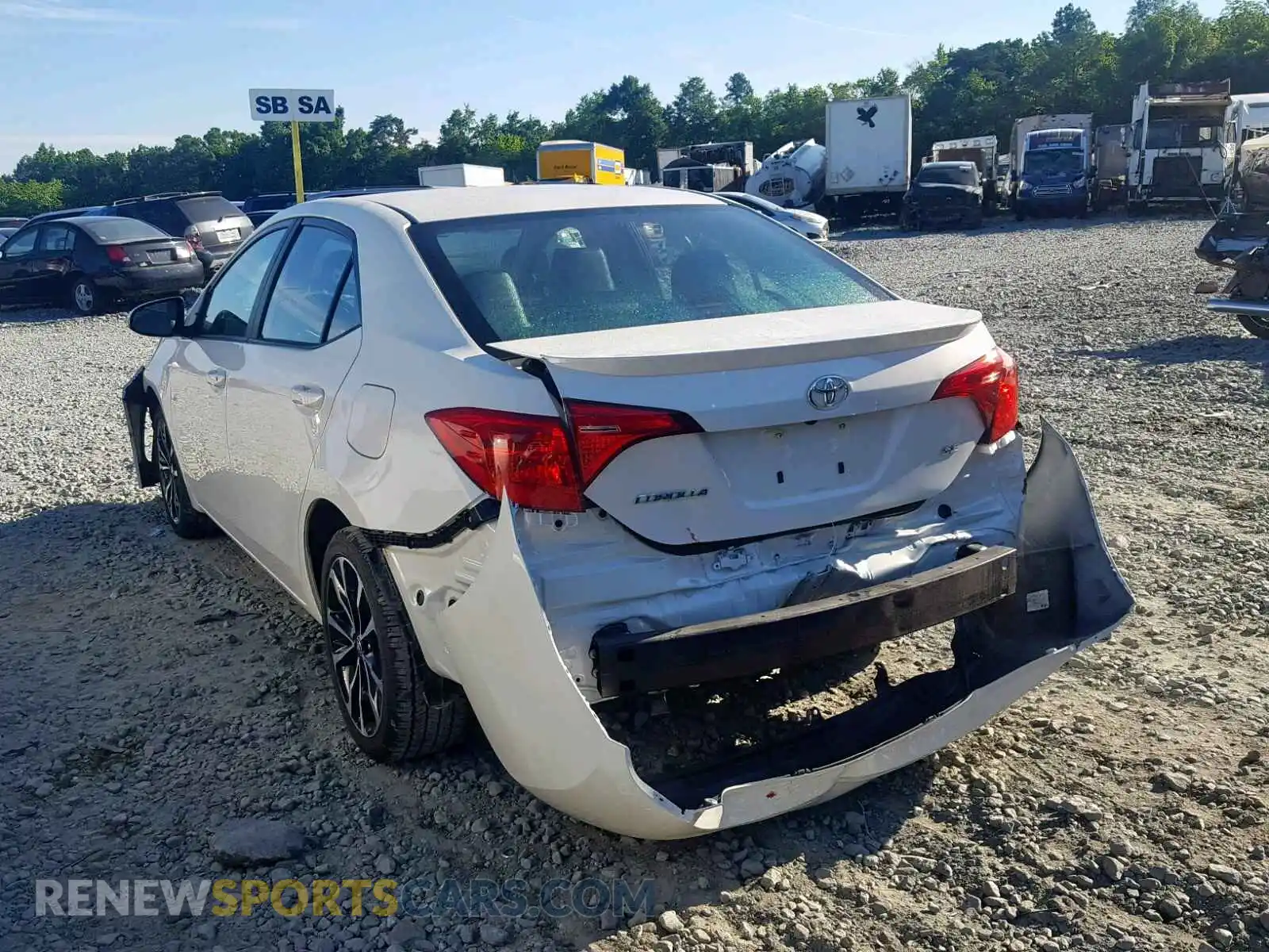 3 Photograph of a damaged car 5YFBURHEXKP870283 TOYOTA COROLLA 2019