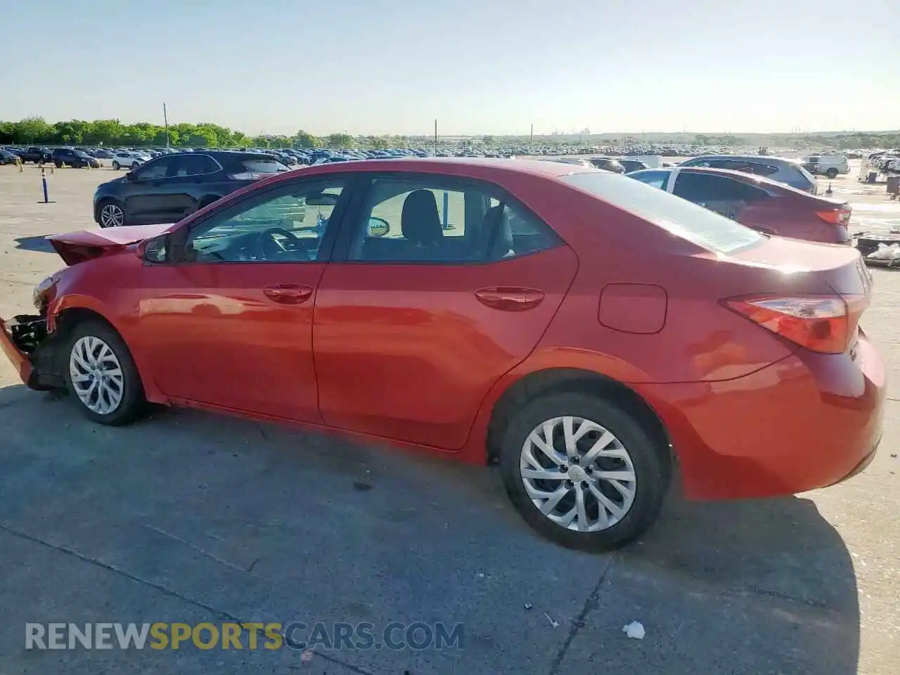 2 Photograph of a damaged car 5YFBURHEXKP944933 TOYOTA COROLLA 2019