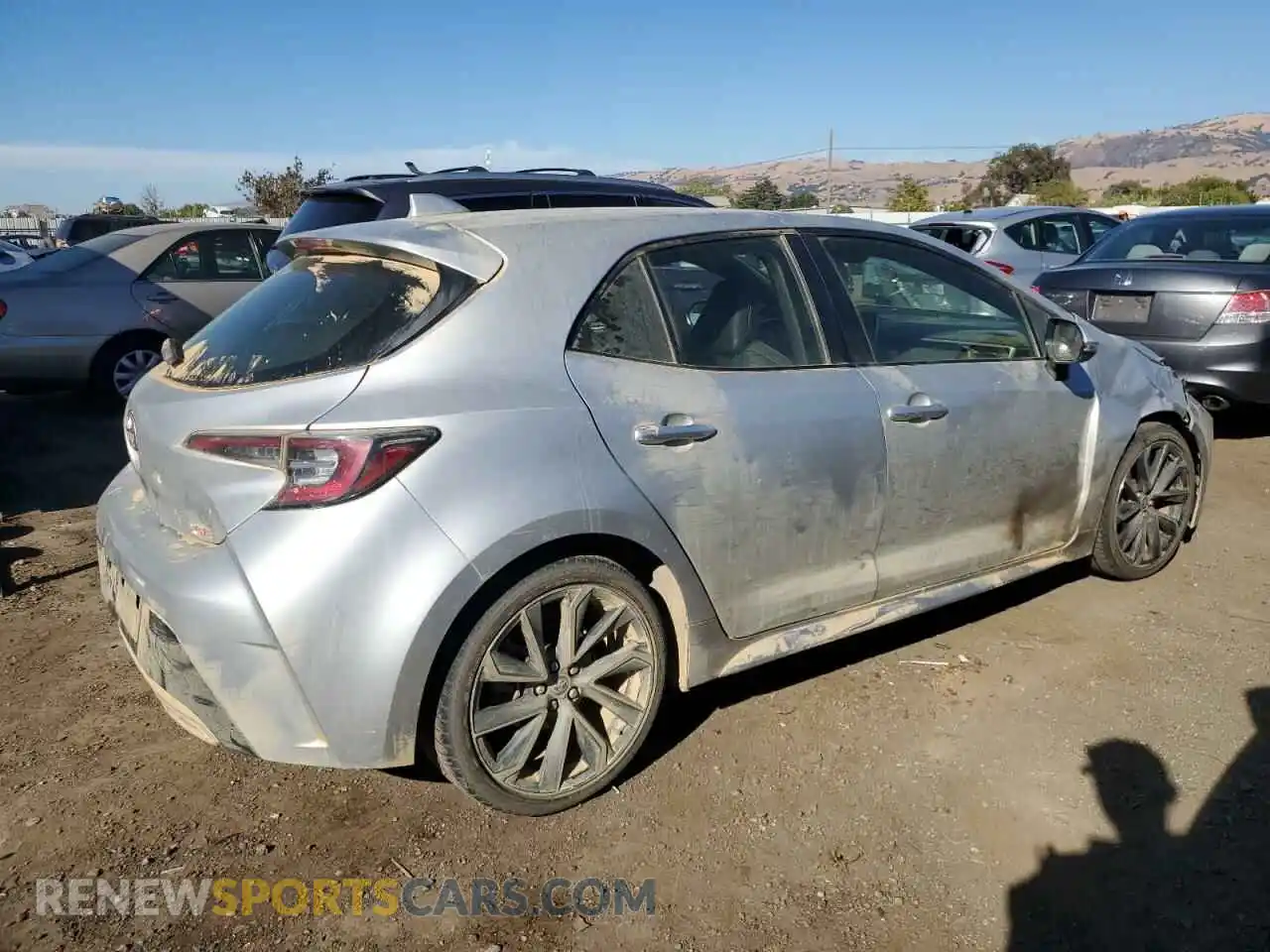 3 Photograph of a damaged car JTNK4RBEXK3040366 TOYOTA COROLLA 2019