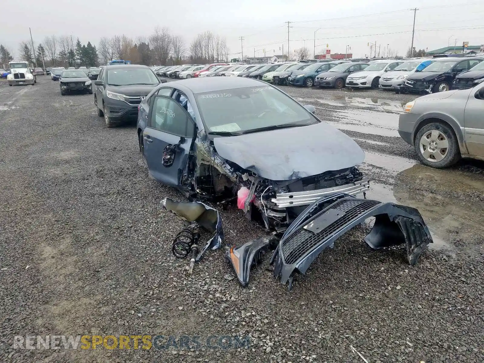 1 Photograph of a damaged car 5YFB4RBE1LP002845 TOYOTA COROLLA 2020