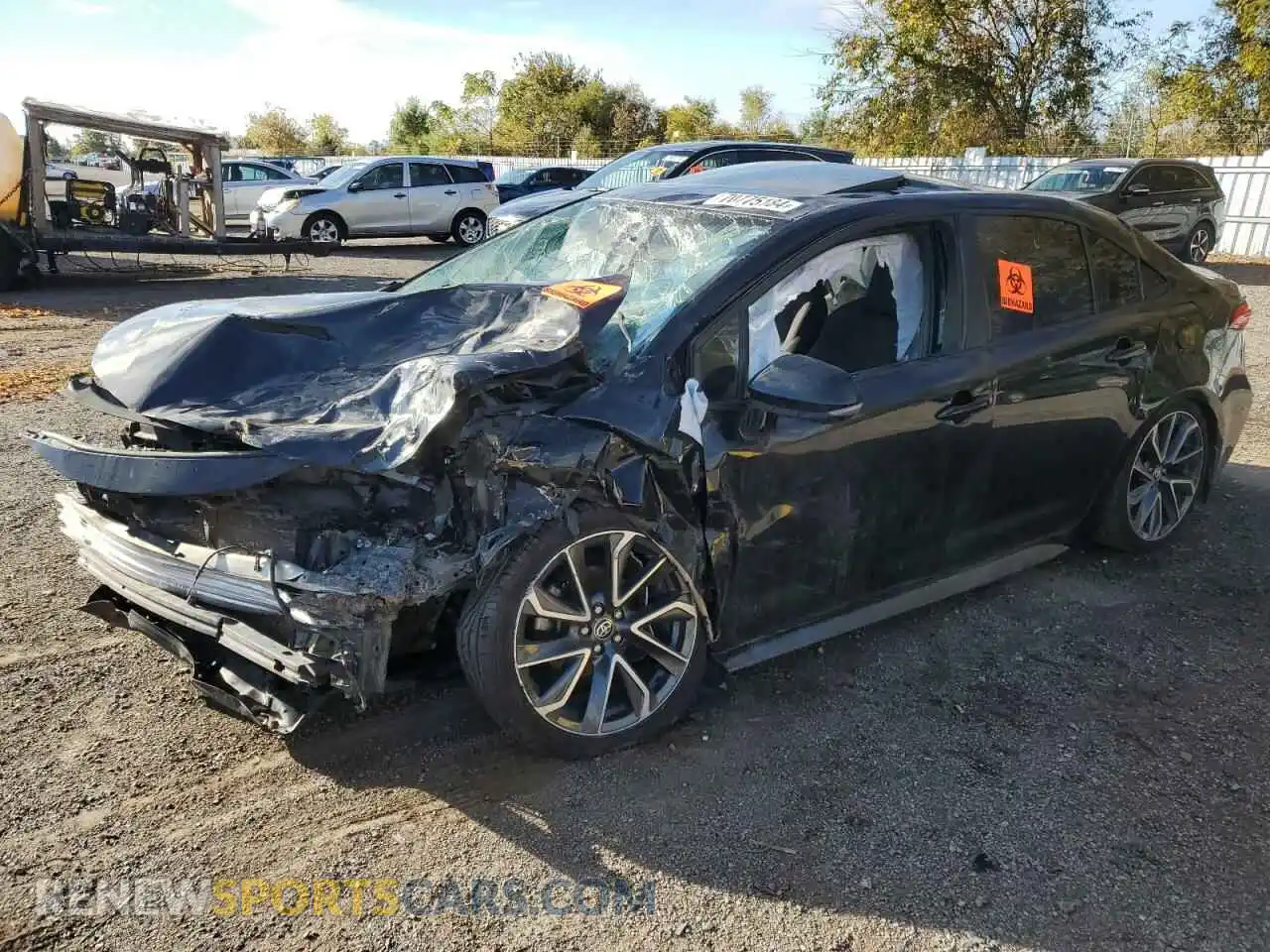 1 Photograph of a damaged car 5YFB4RBE7LP052620 TOYOTA COROLLA 2020