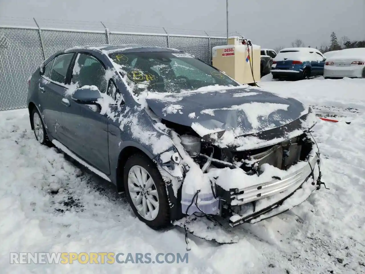 1 Photograph of a damaged car 5YFB4RBE8LP048561 TOYOTA COROLLA 2020